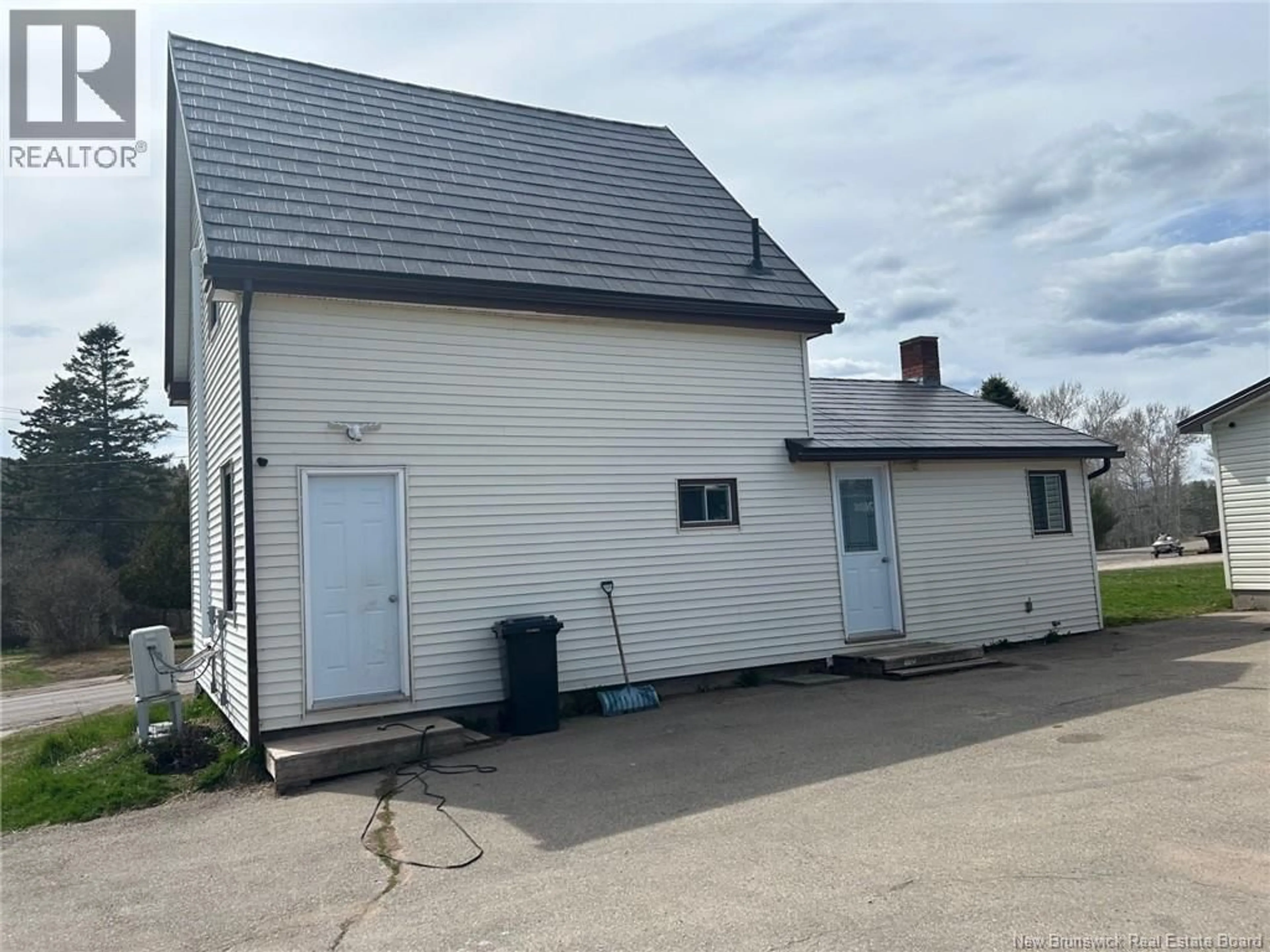 A pic from outside/outdoor area/front of a property/back of a property/a pic from drone, building for 584 ROUTE 124 ROAD, Norton New Brunswick E5T1R5