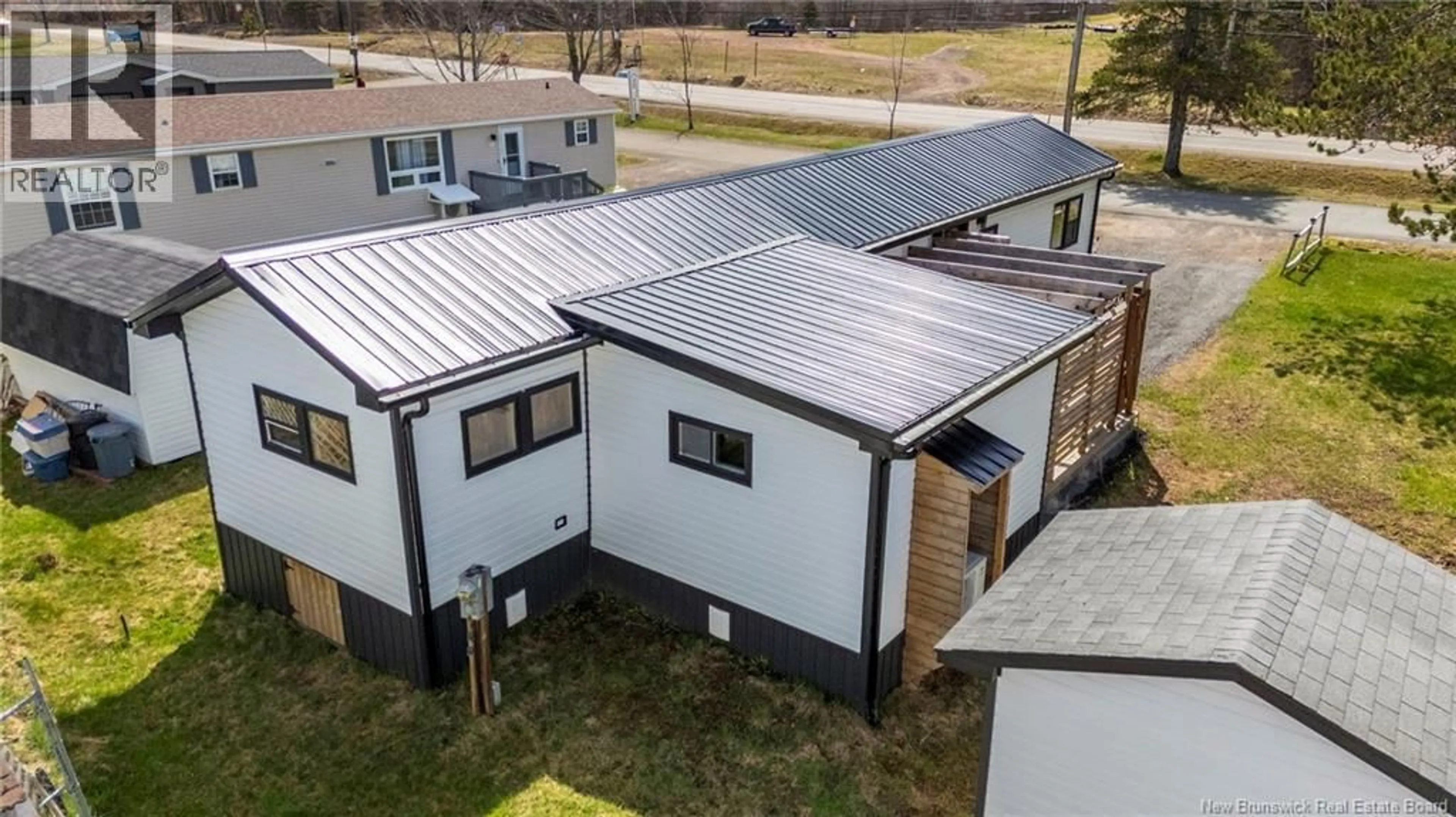 A pic from outside/outdoor area/front of a property/back of a property/a pic from drone, building for 18 DAISY LANE, Riverview New Brunswick E1B4Z3