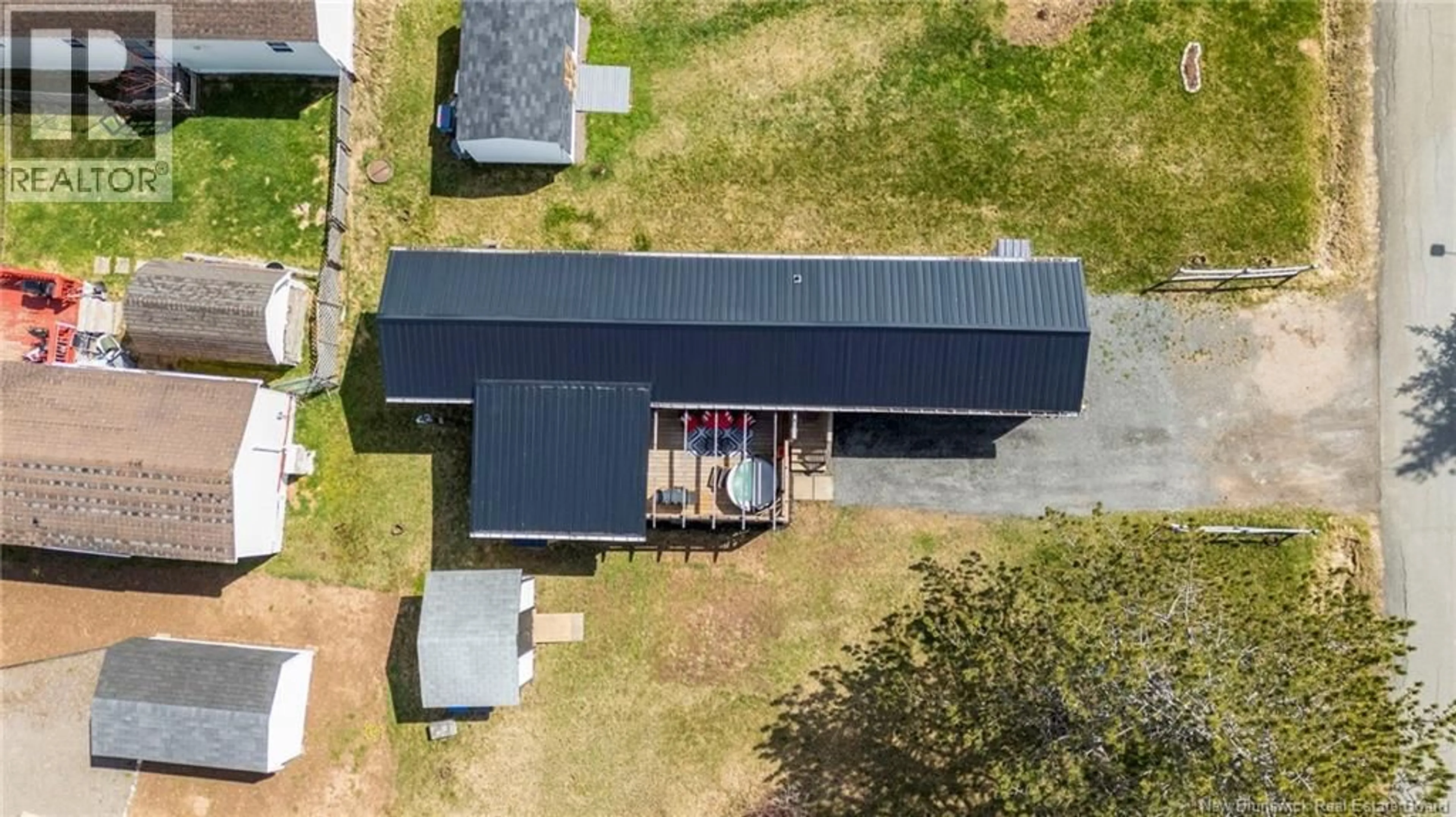 A pic from outside/outdoor area/front of a property/back of a property/a pic from drone, building for 18 DAISY LANE, Riverview New Brunswick E1B4Z3