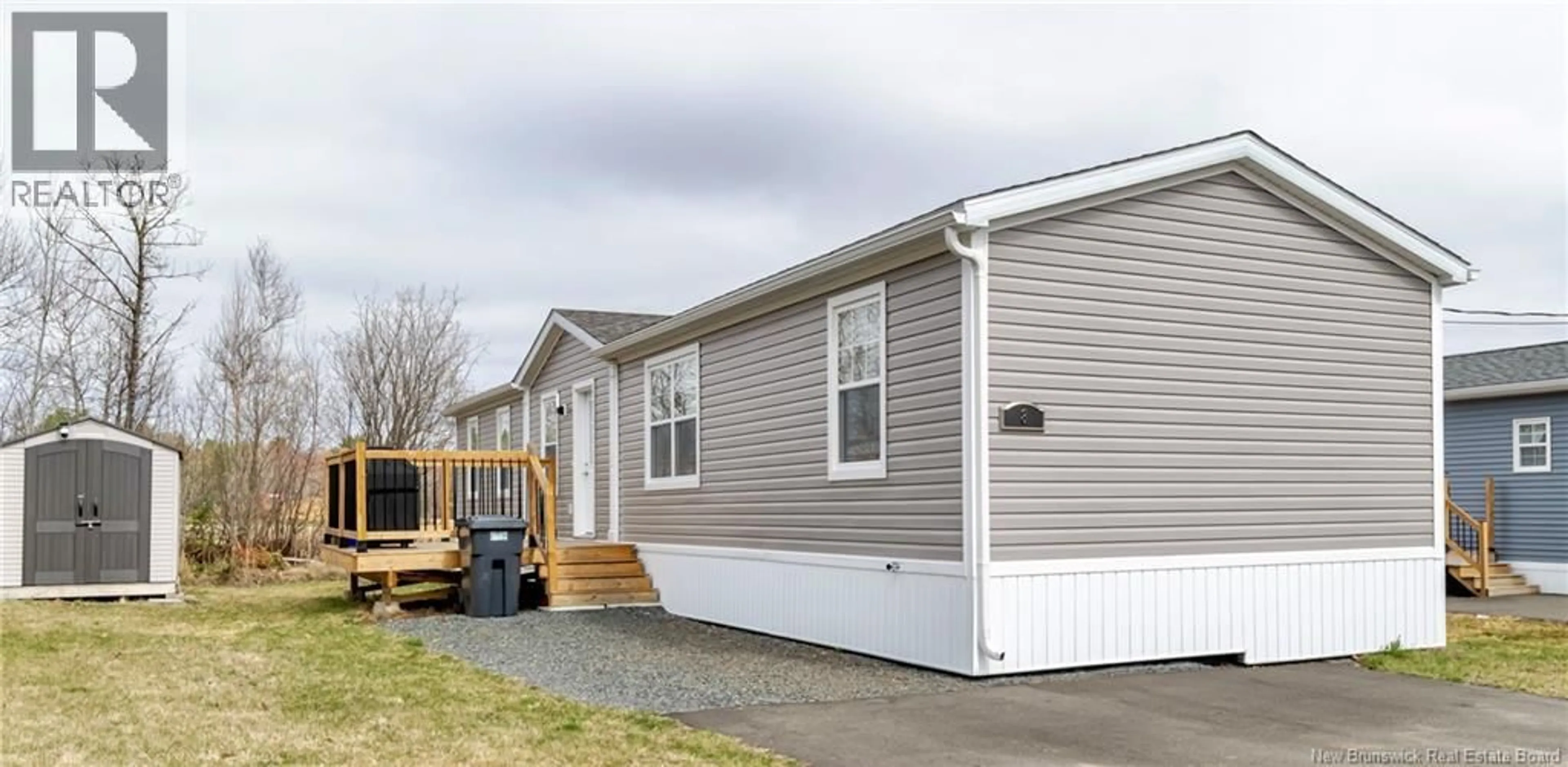 Home with vinyl exterior material, street for 8 WOOD DUCK STREET, Lincoln New Brunswick E3B7G1