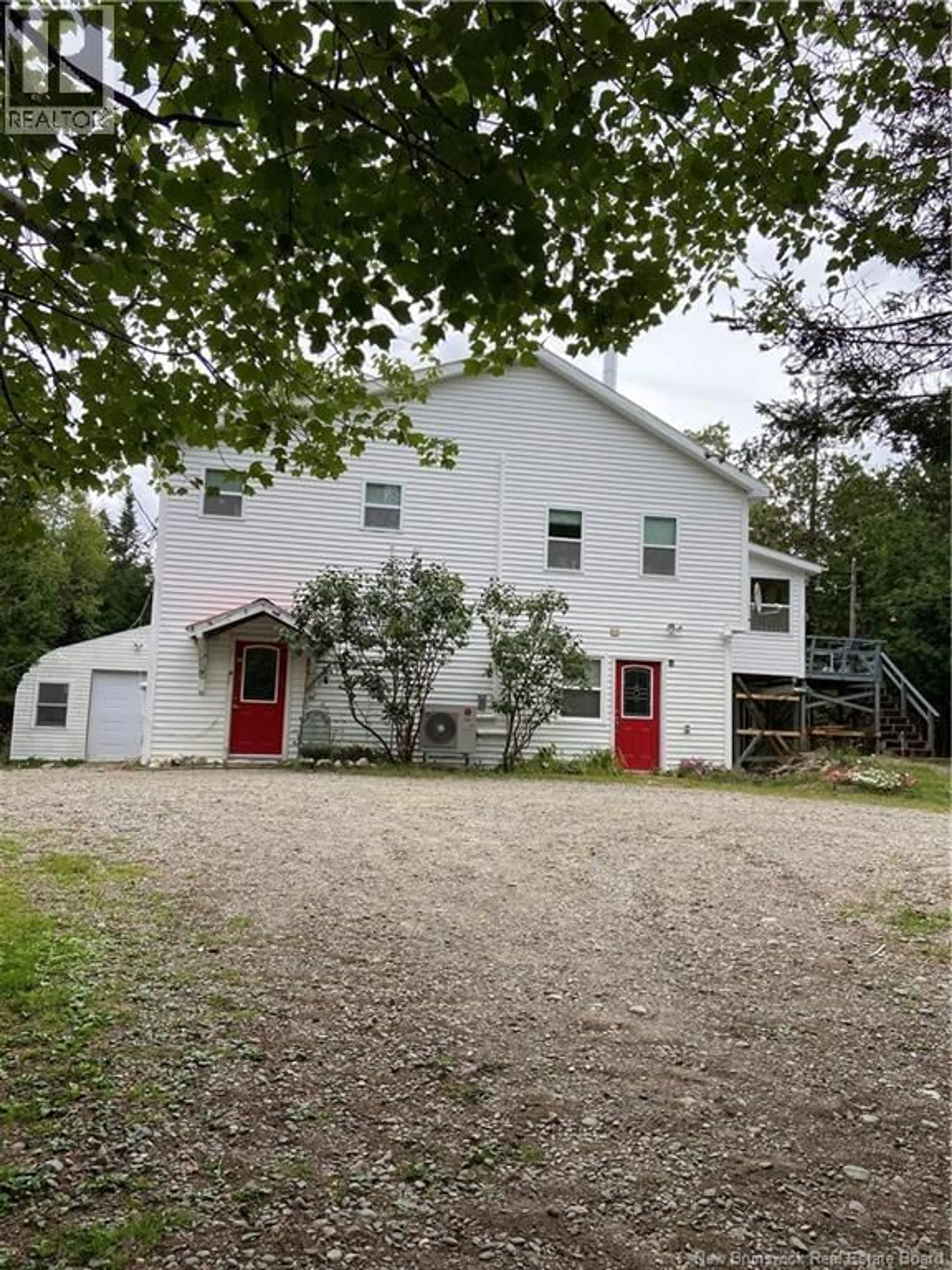 A pic from outside/outdoor area/front of a property/back of a property/a pic from drone, building for 212 ROUTE 735, Mayfield New Brunswick E3L5E8