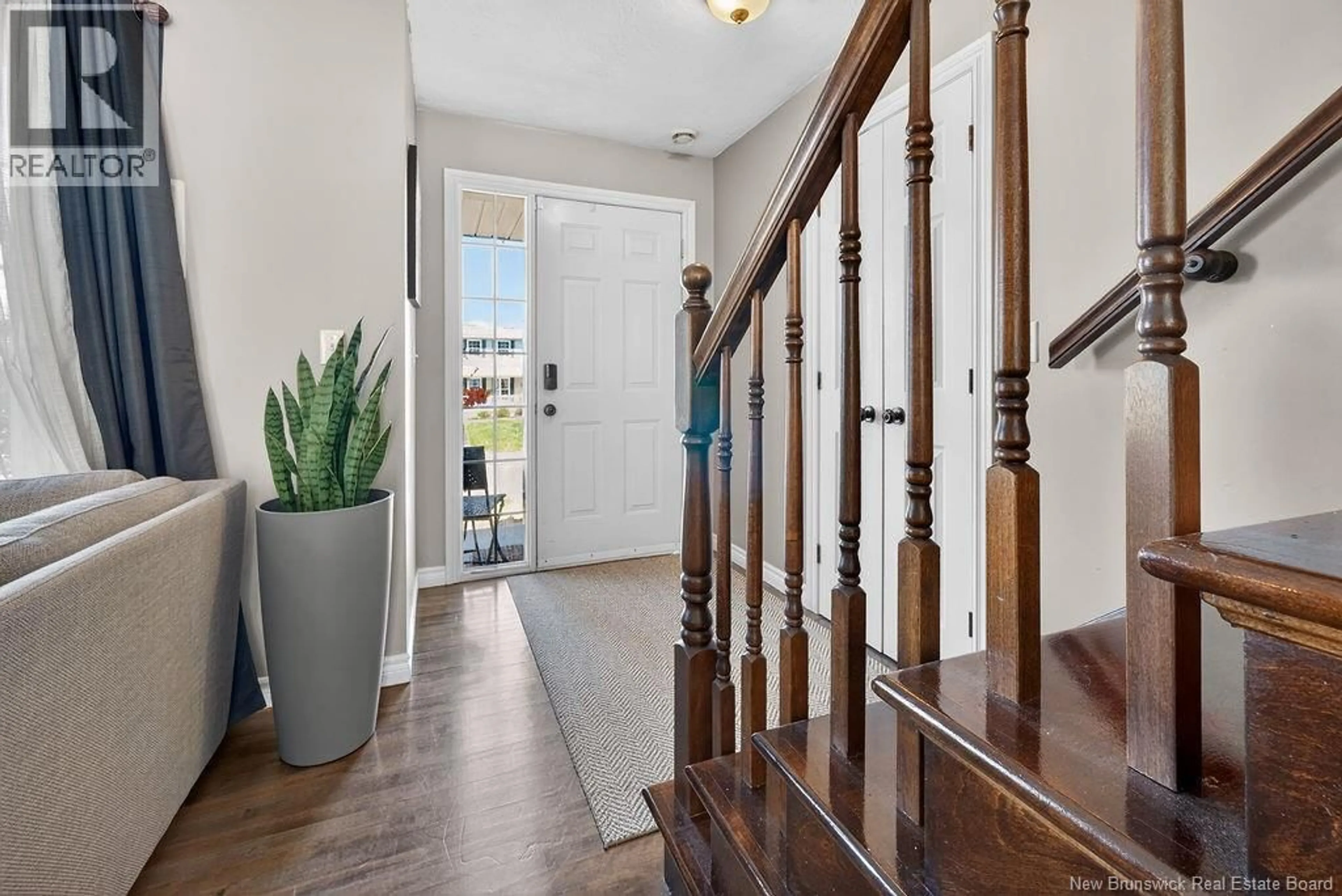 Indoor entryway for 28 GLENFOREST DRIVE, Riverview New Brunswick E1B4X3