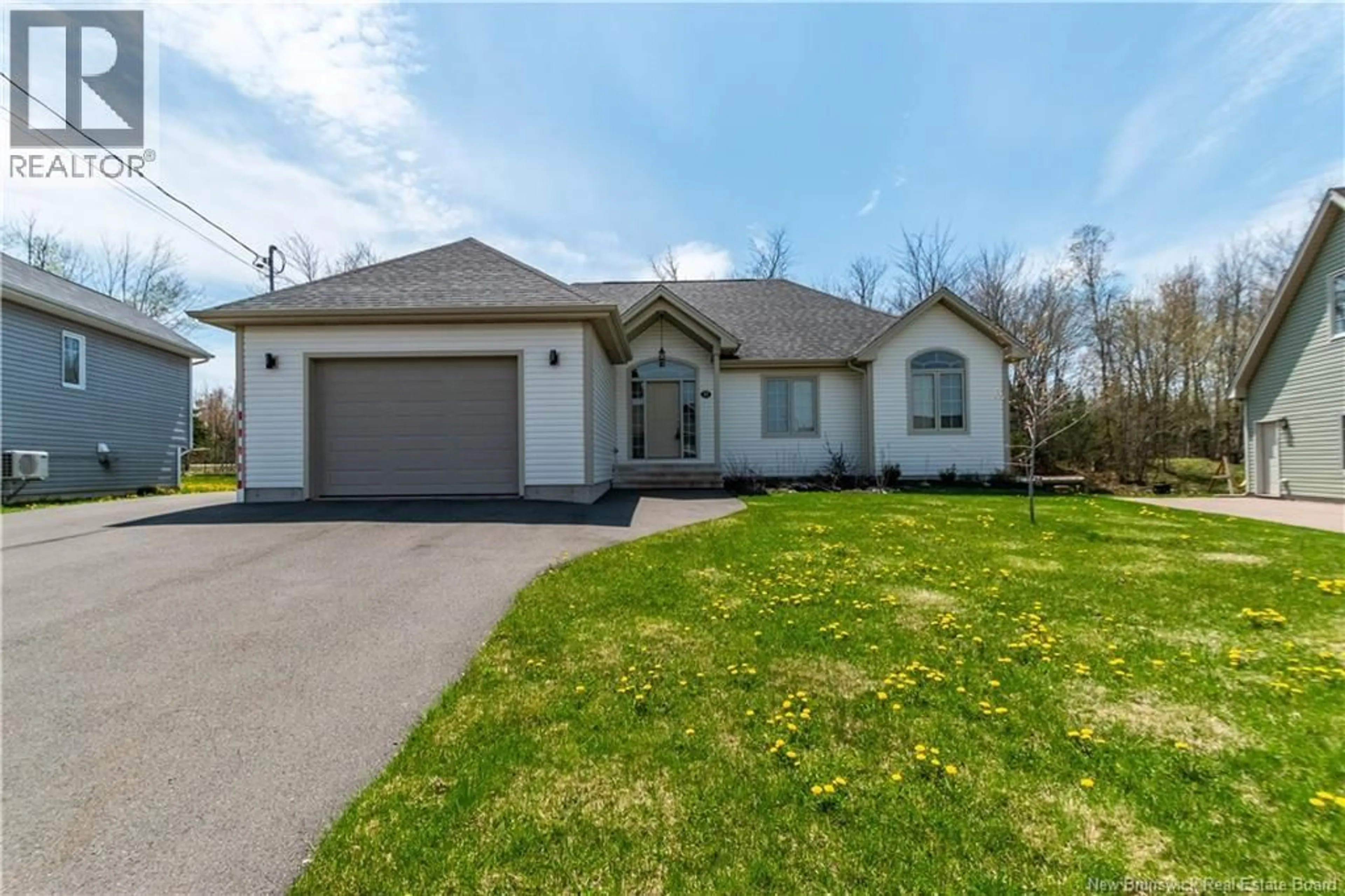Unknown for 37 GUY STREET, Shediac New Brunswick E4P0L5