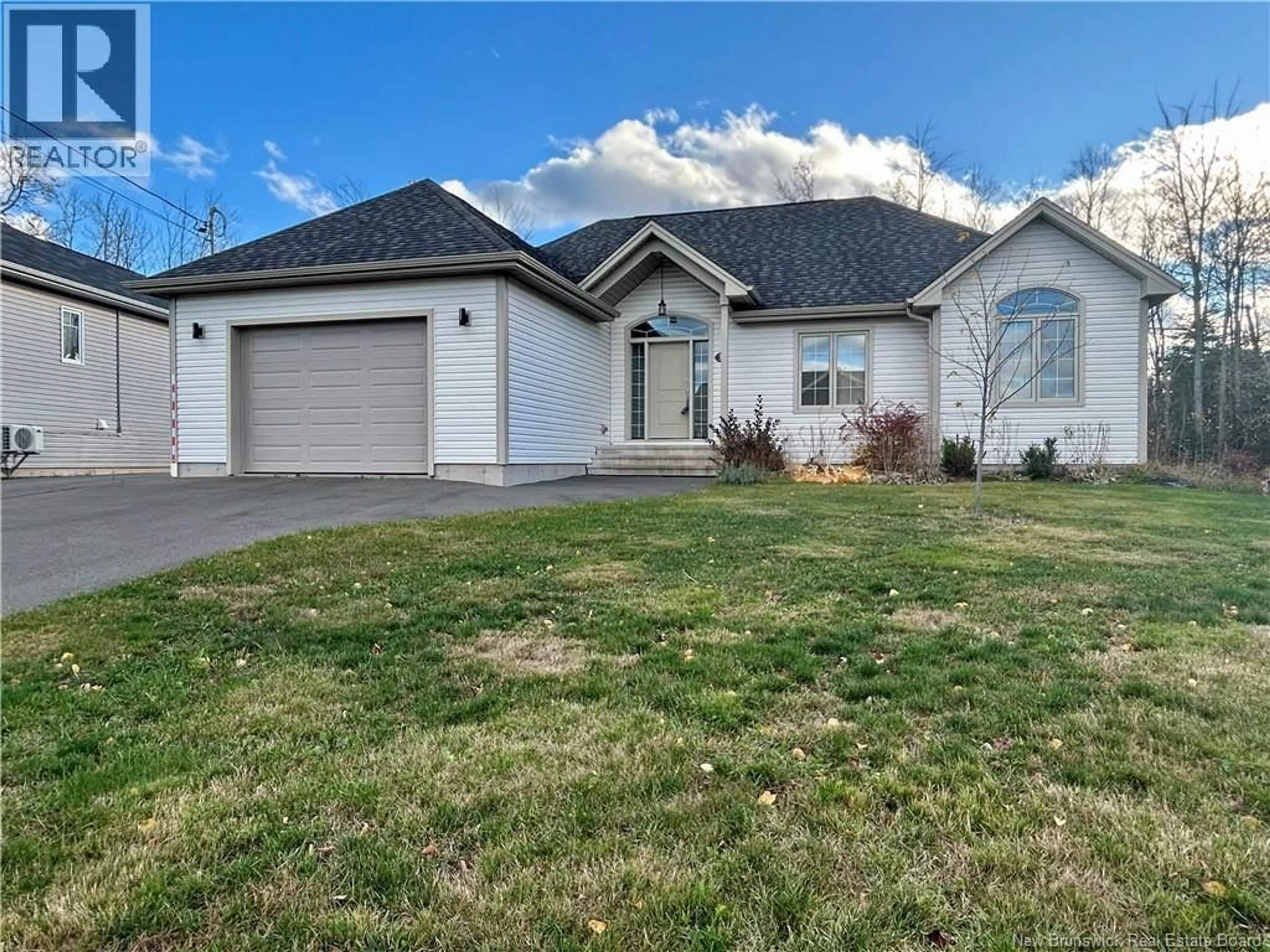 Home with vinyl exterior material, street for 37 GUY STREET, Shediac New Brunswick E4P0L5