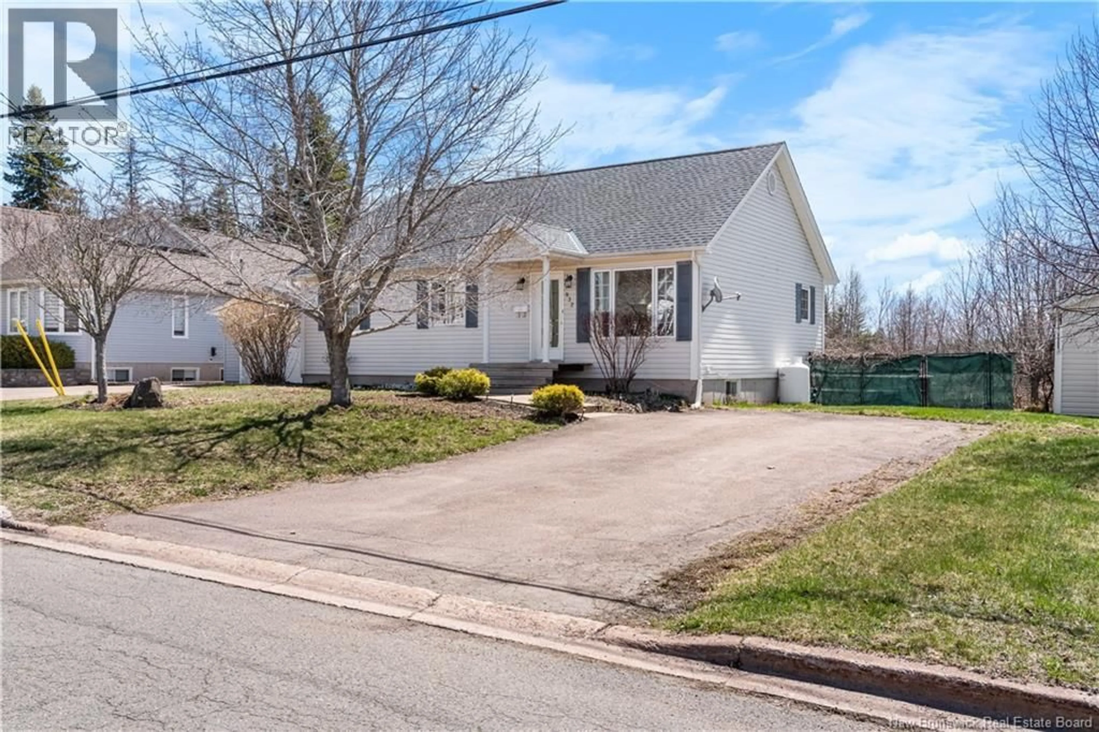 Unknown for 932 BARACHOIS STREET, Dieppe New Brunswick E1A6X5