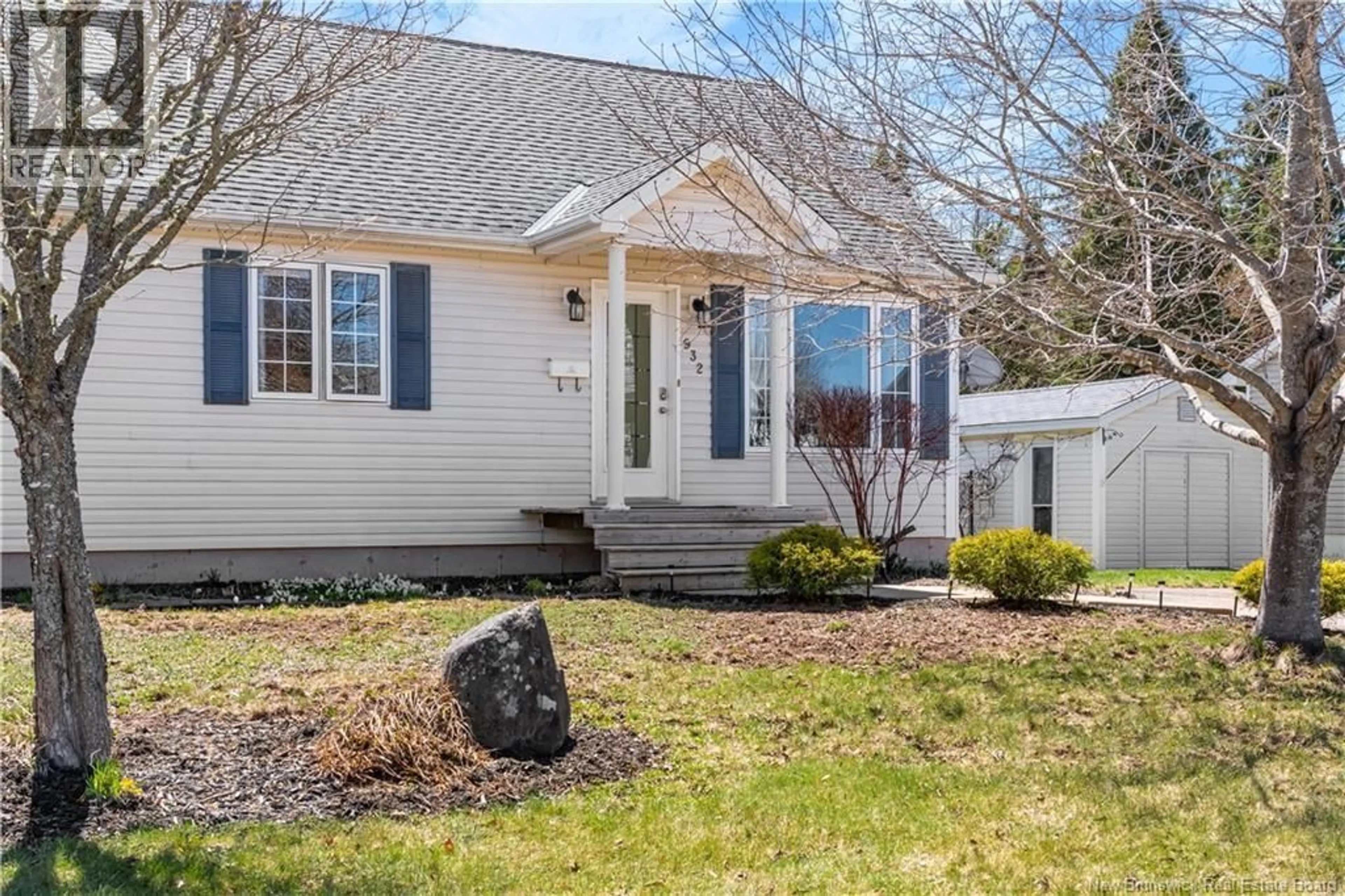 Home with vinyl exterior material, street for 932 BARACHOIS STREET, Dieppe New Brunswick E1A6X5