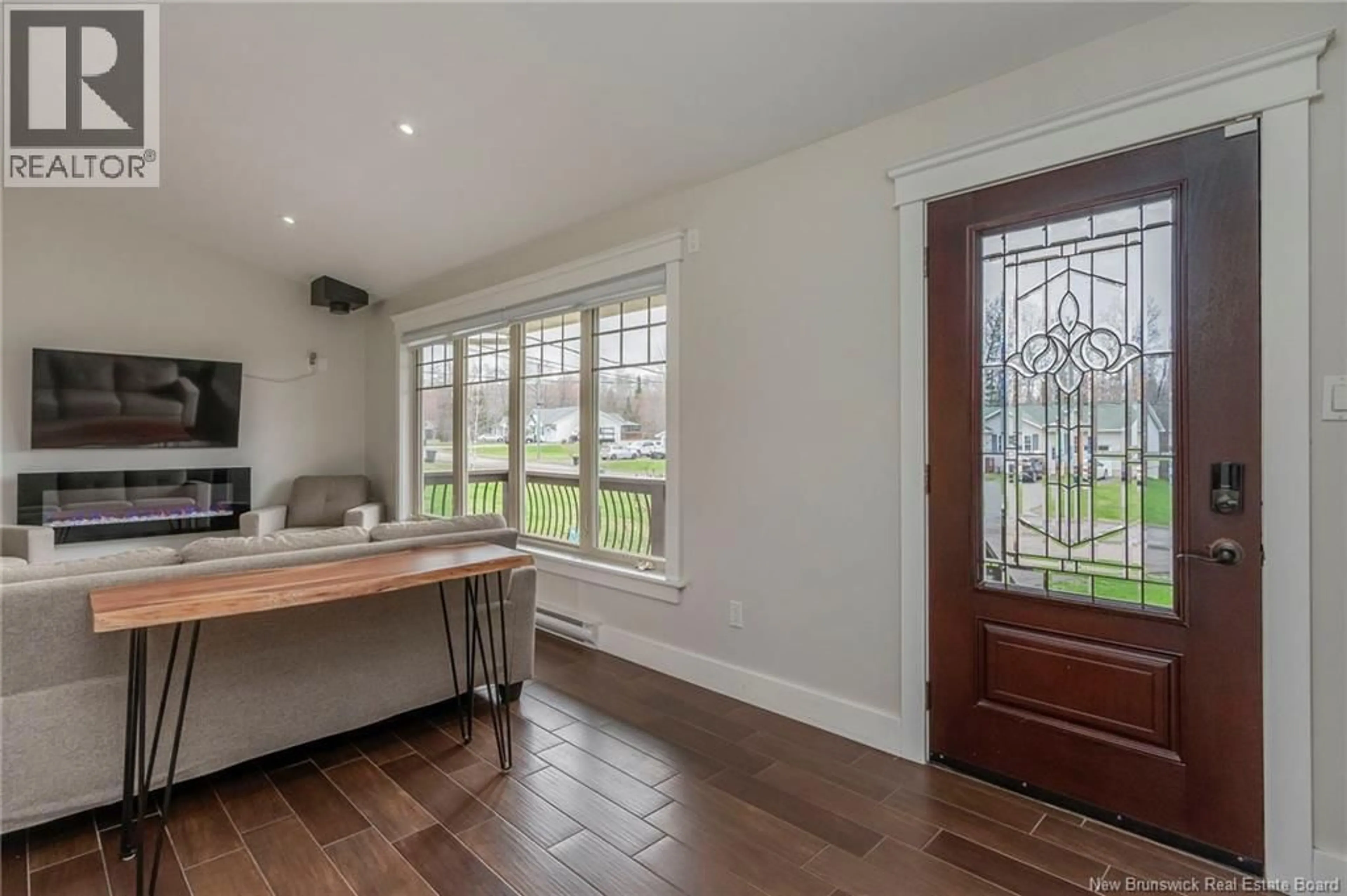 Indoor entryway for 17 MORGAN DRIVE, Salisbury New Brunswick E4J2N2