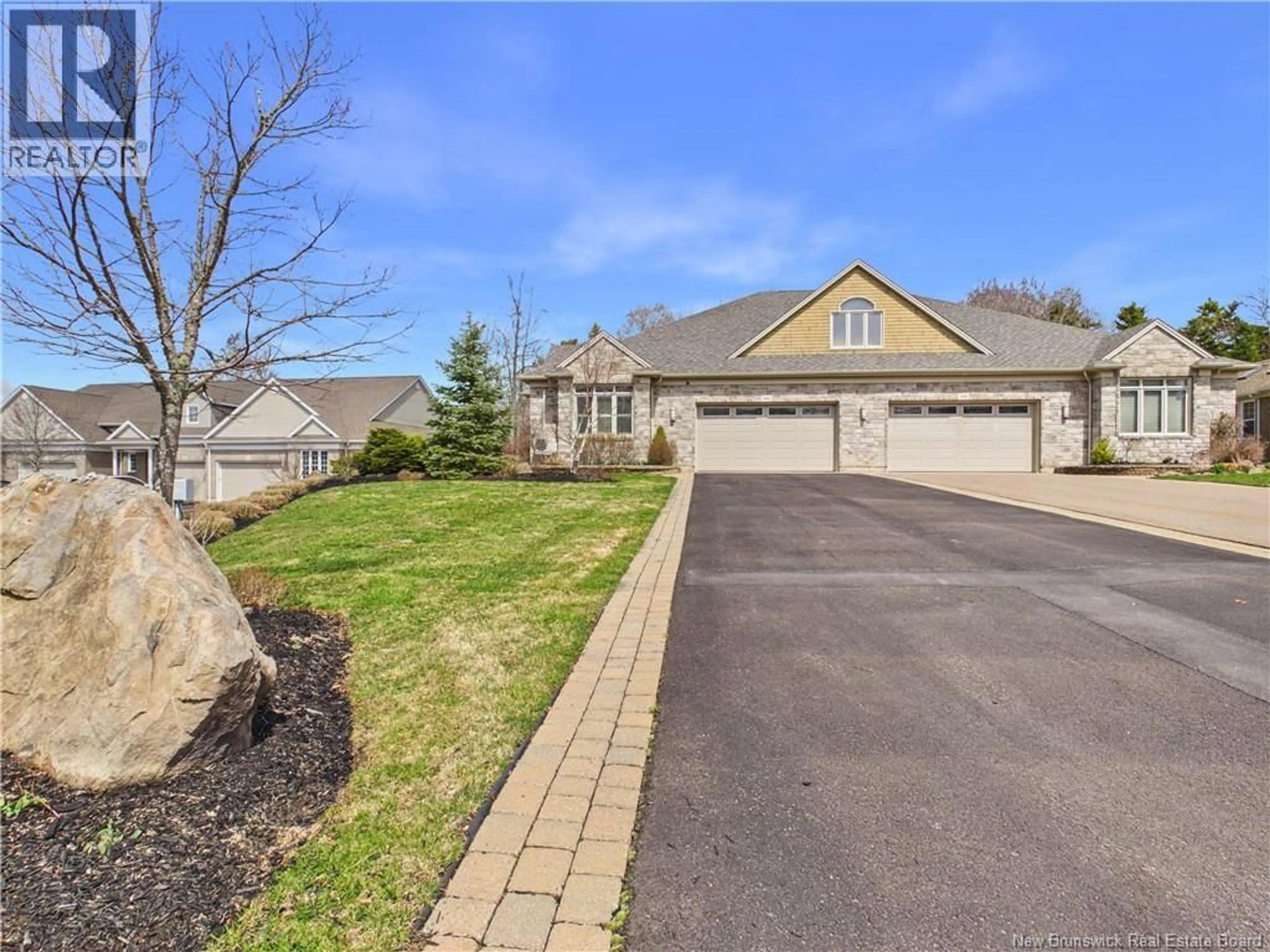 A pic from outside/outdoor area/front of a property/back of a property/a pic from drone, street for 106 NATHALIE STREET, Dieppe New Brunswick E1A8T9