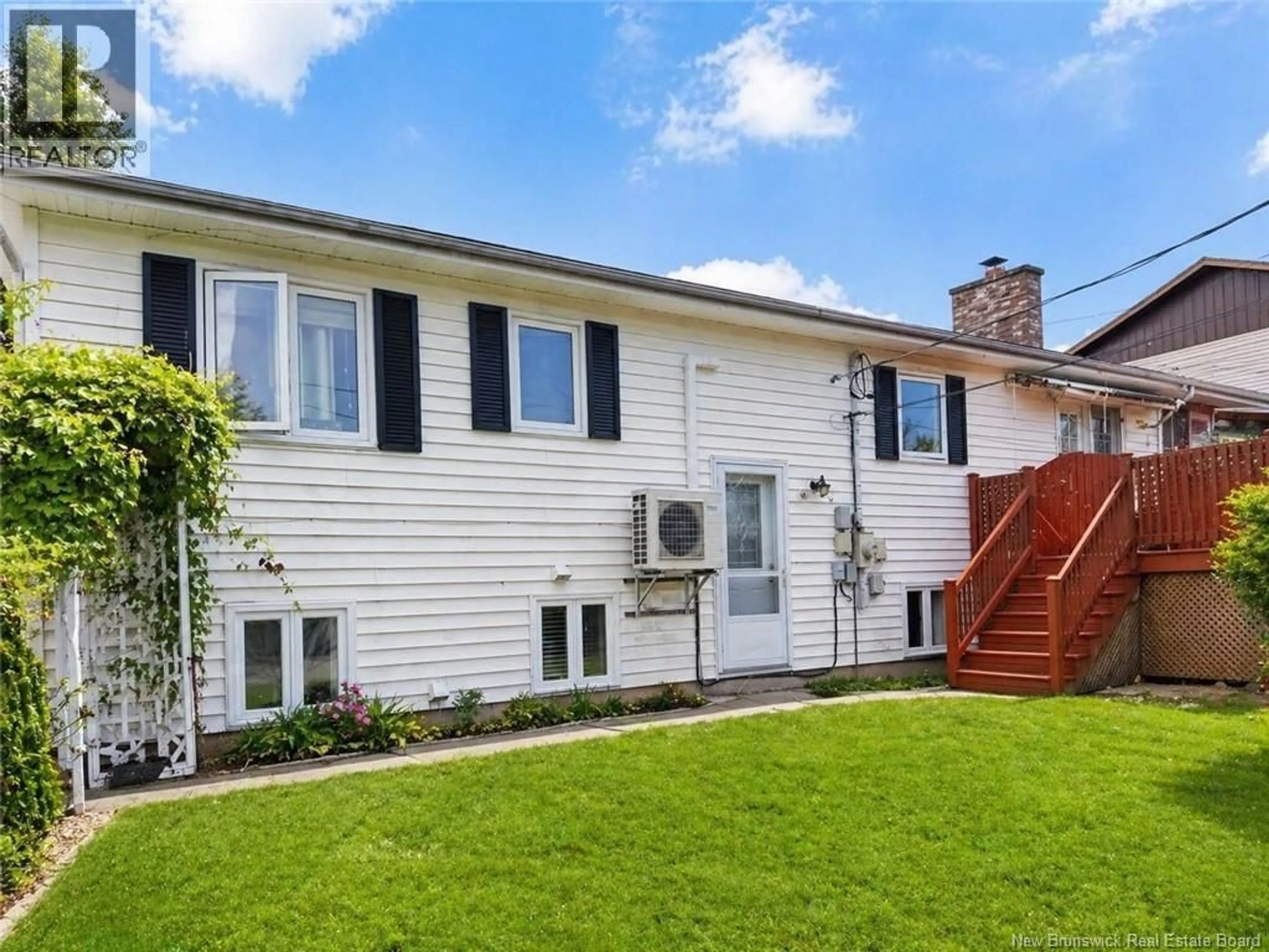 Home with vinyl exterior material, street for 27 WOODSTONE CRESCENT, Moncton New Brunswick E1G1W3