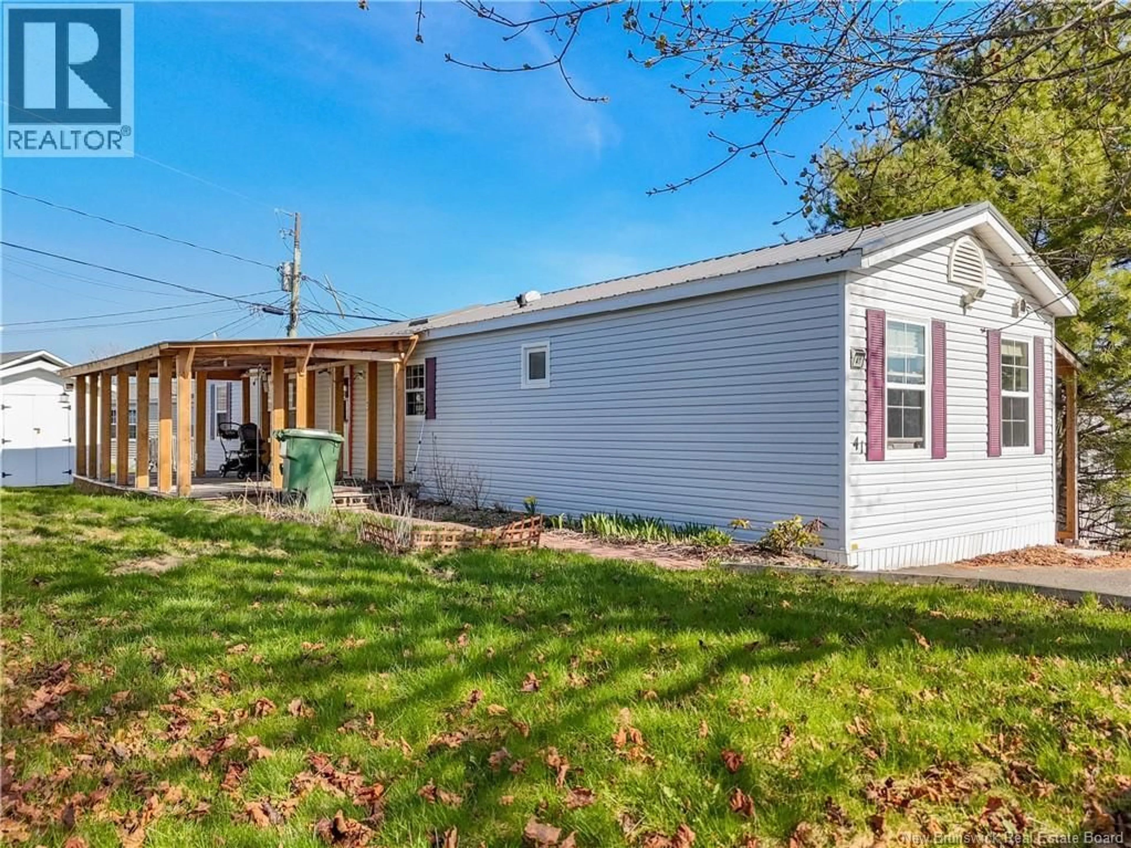 Unknown for 41 BAYBERRY STREET, Fredericton New Brunswick E3C1L8