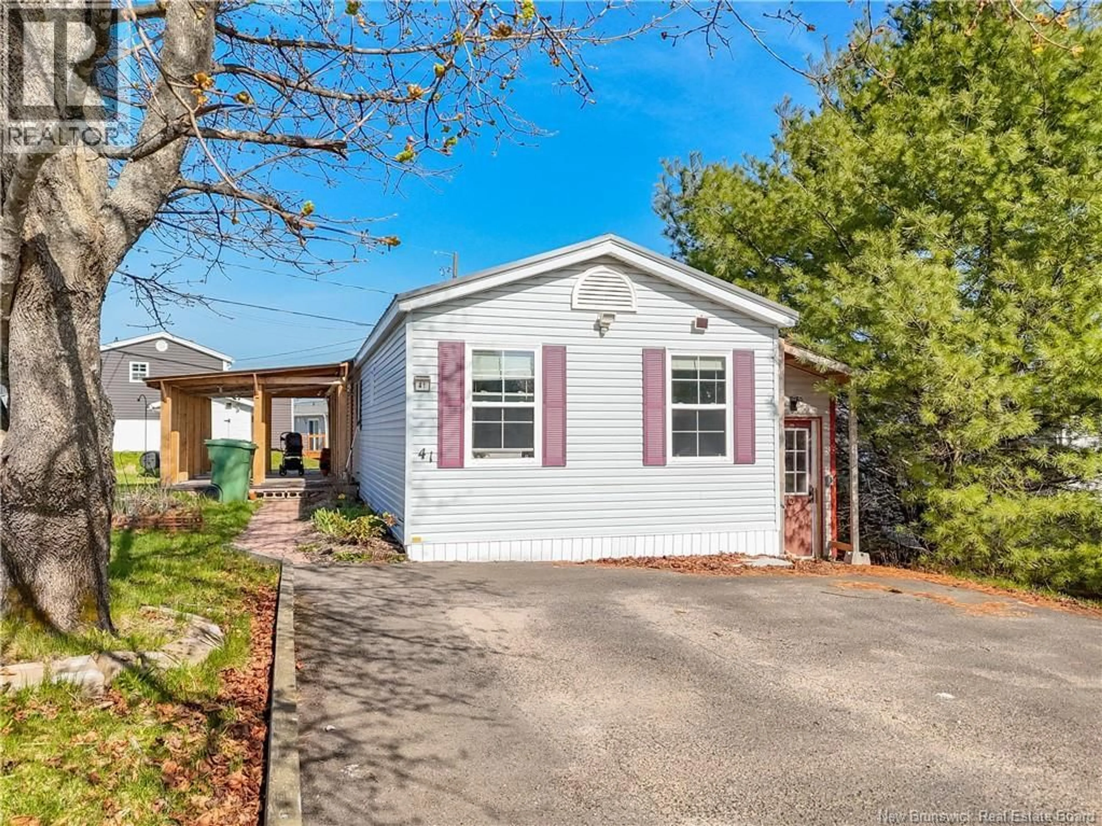 Home with vinyl exterior material, street for 41 BAYBERRY STREET, Fredericton New Brunswick E3C1L8