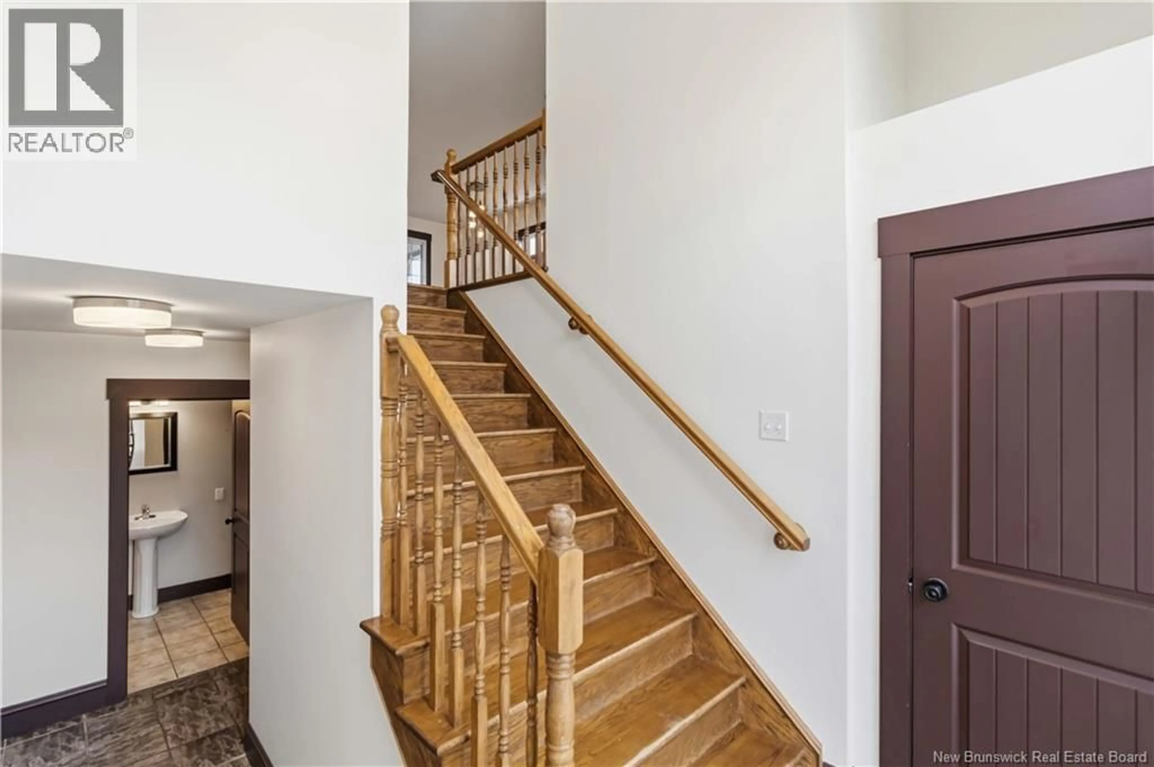 Indoor foyer for 154 JEREMY STREET, Fredericton New Brunswick E3A5V6