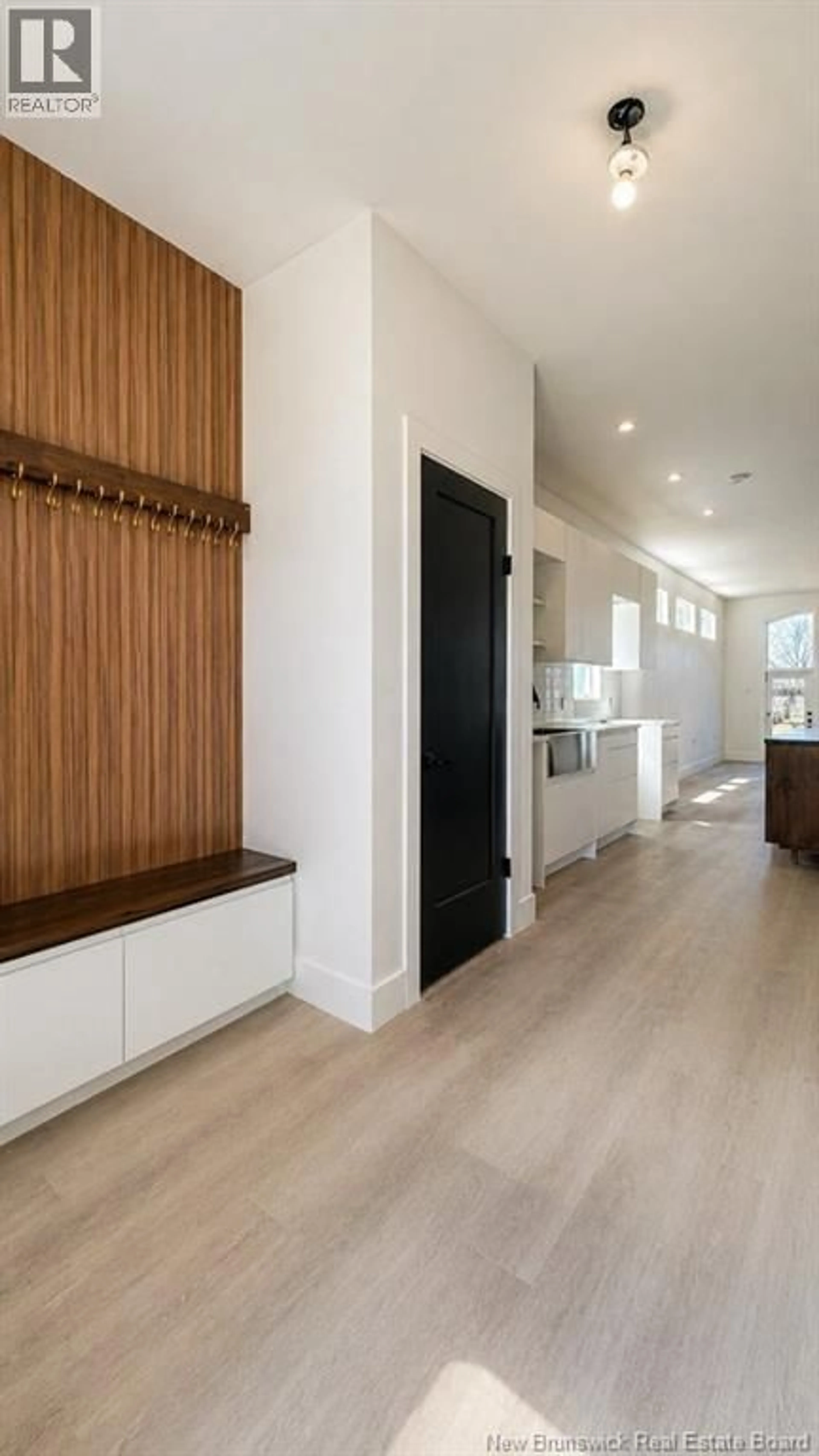 Indoor entryway for 18 EATON STREET, Milltown New Brunswick E3L1E7