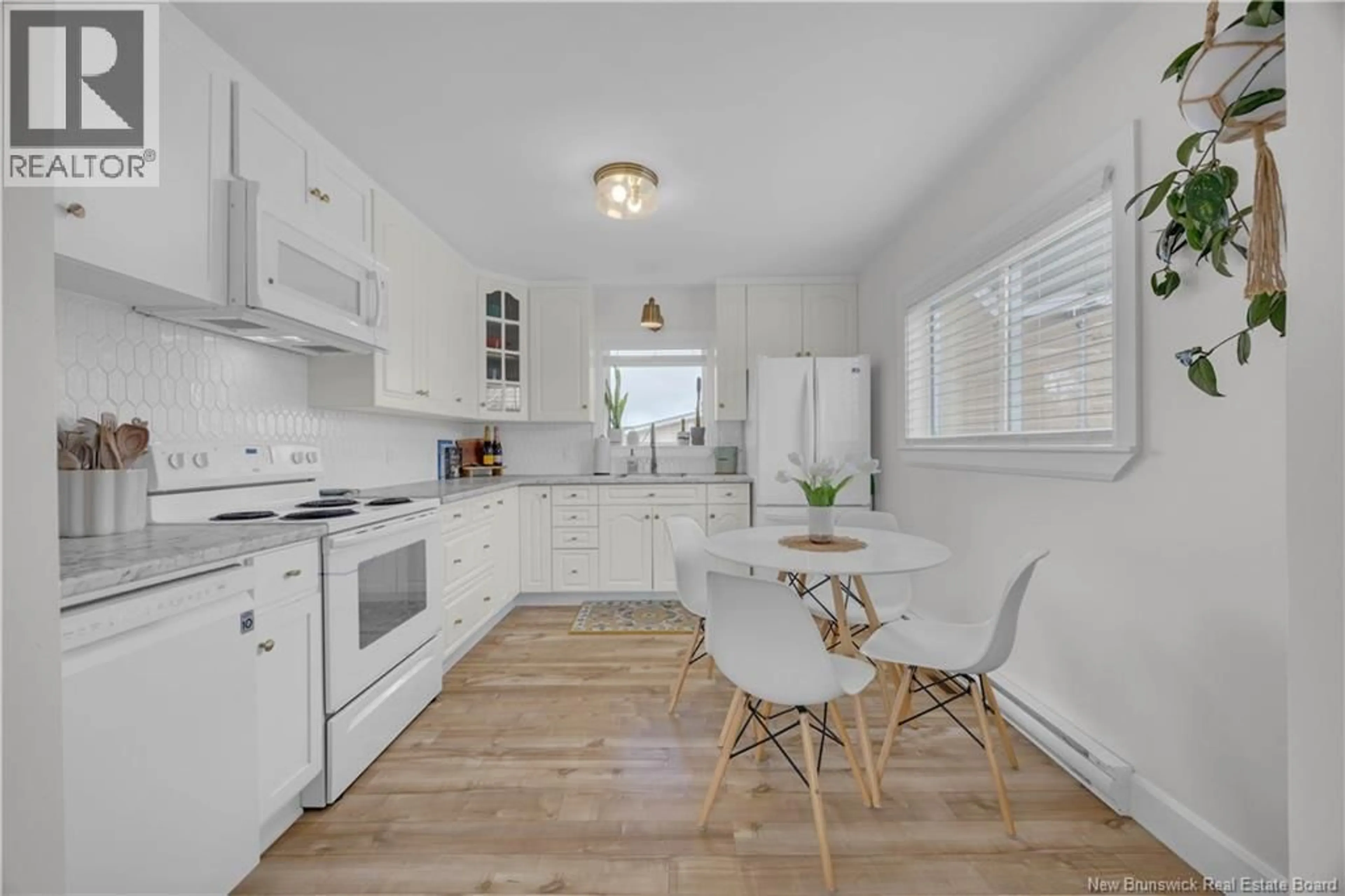 Open concept kitchen, unknown for 409 WOODVILLE ROAD, Saint John New Brunswick E2M2H9