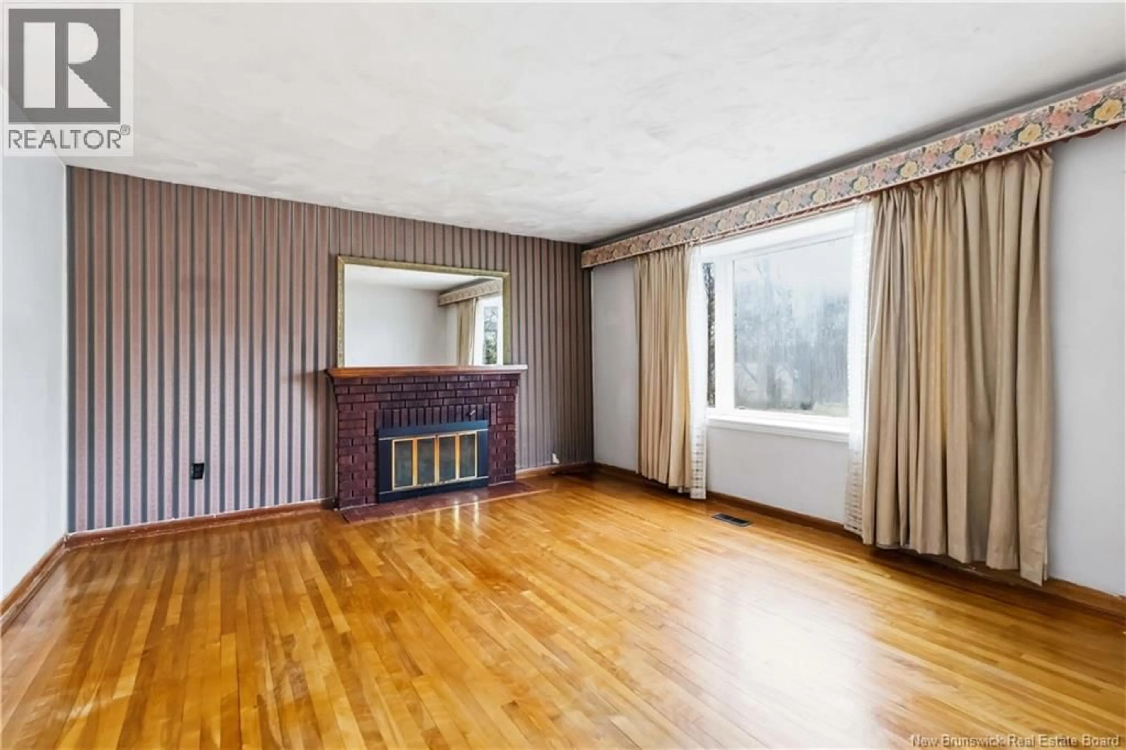 A pic of a room for 232 LESLIE STREET, Moncton New Brunswick E1C6M9