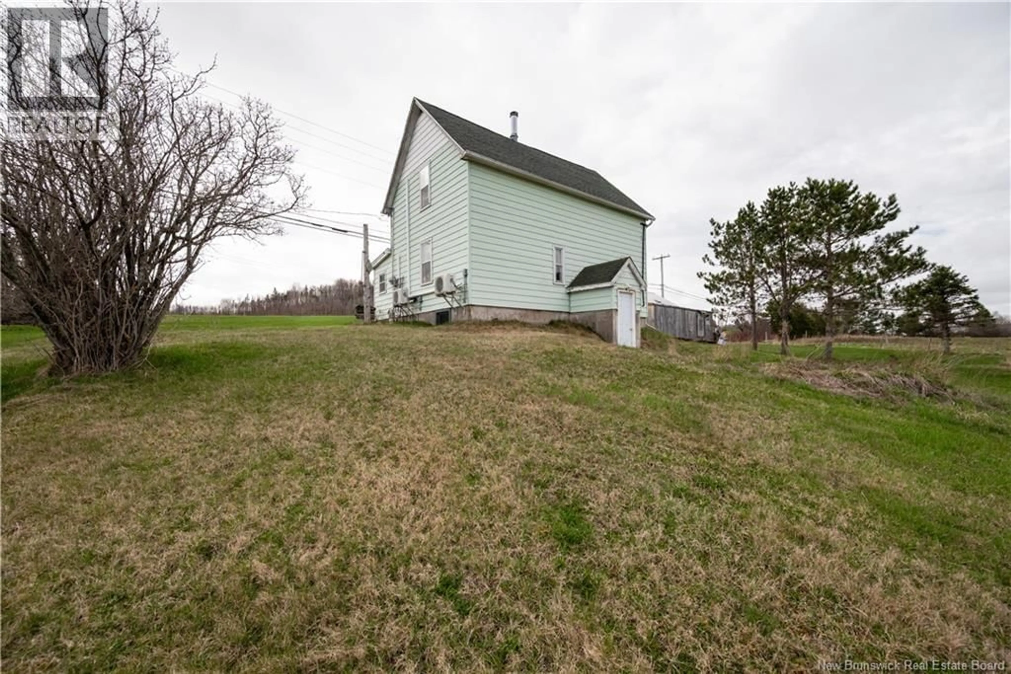 A pic from outside/outdoor area/front of a property/back of a property/a pic from drone, unknown for 307 ROUTE 890, Smiths Creek New Brunswick E4G2S2