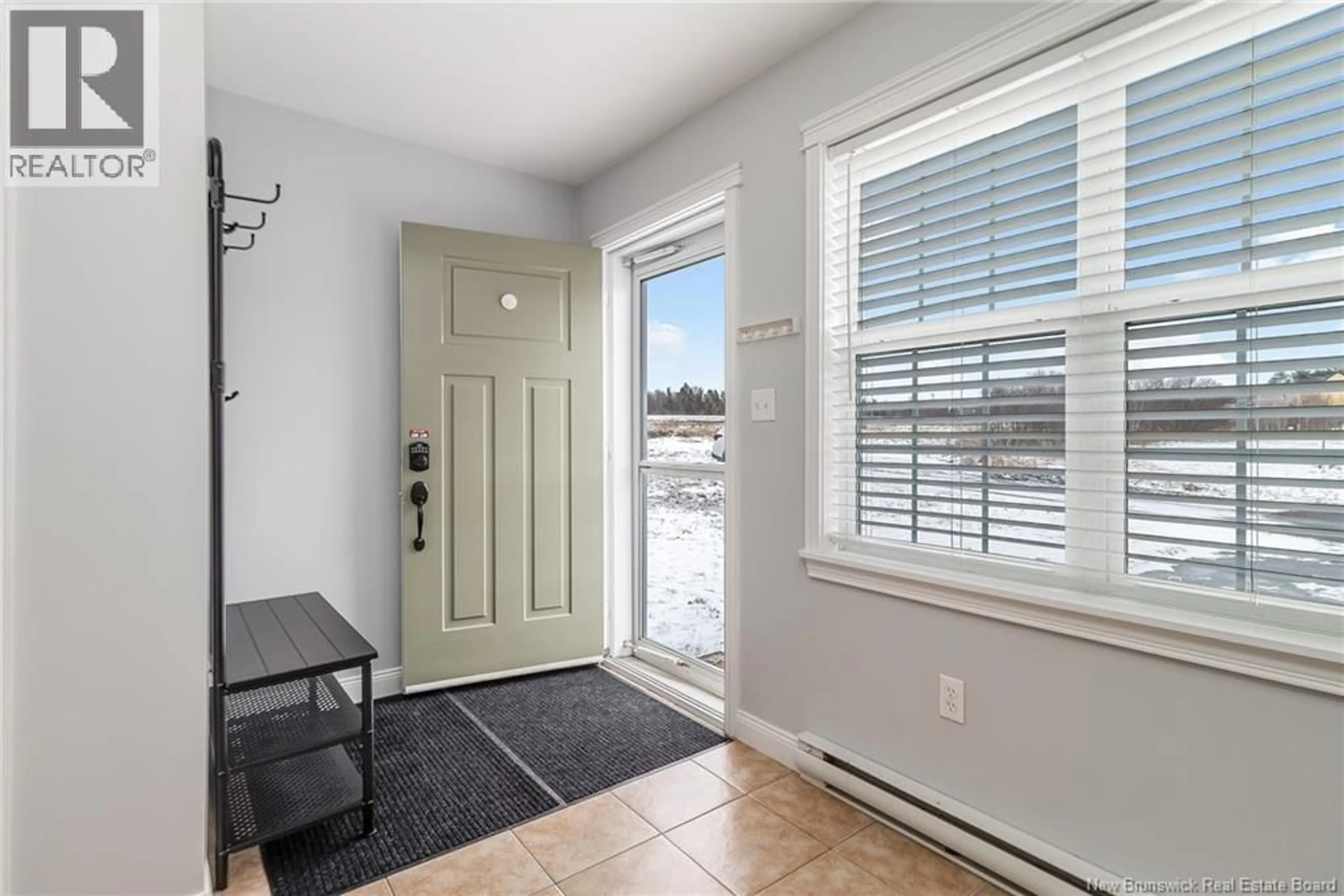 Indoor entryway for 5 COSTALL STREET, Oromocto New Brunswick E2V0C6