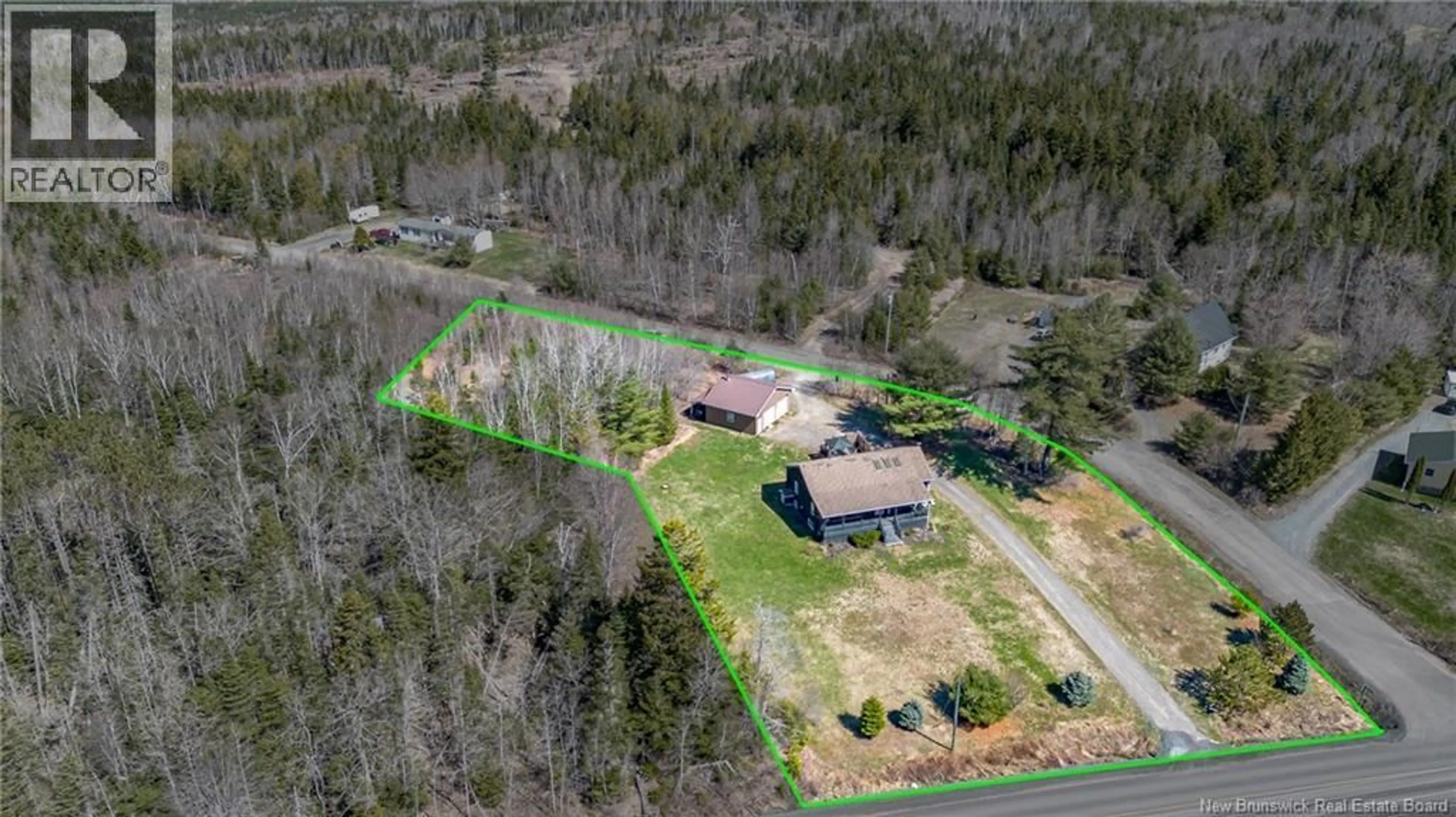 A pic from outside/outdoor area/front of a property/back of a property/a pic from drone, street for 7784 ROUTE 102, Lower Greenwich New Brunswick E5K4T9