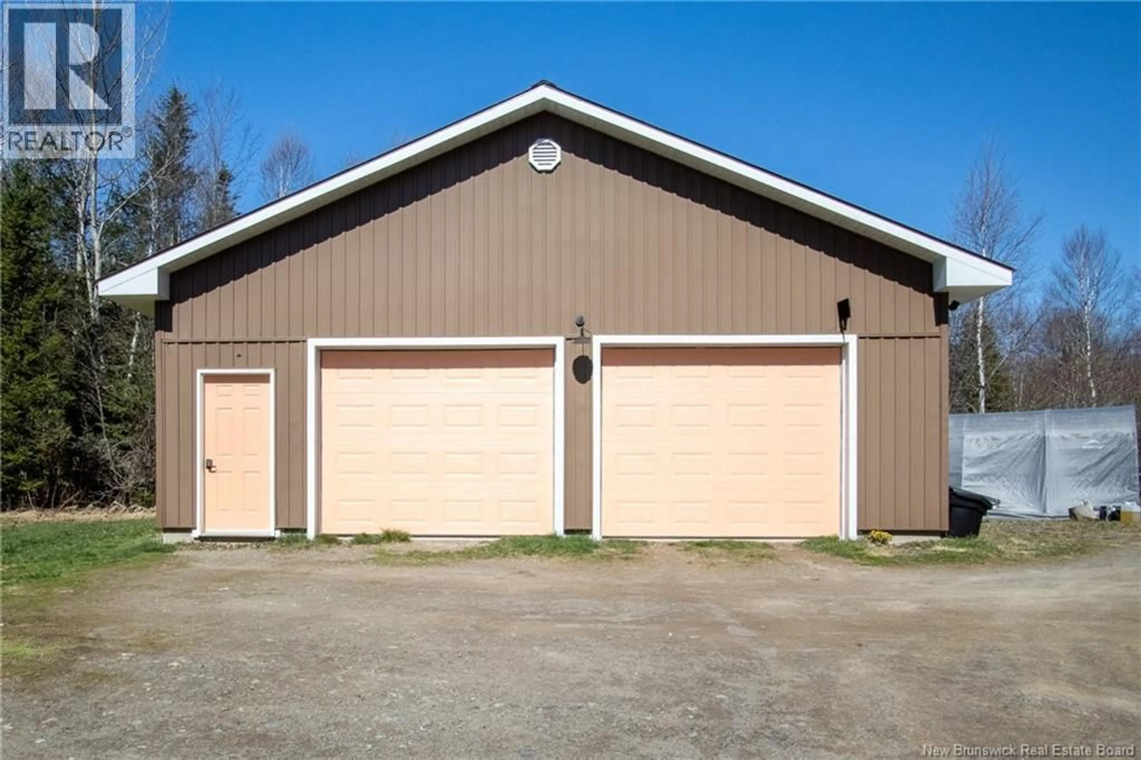Indoor garage for 7784 ROUTE 102, Lower Greenwich New Brunswick E5K4T9