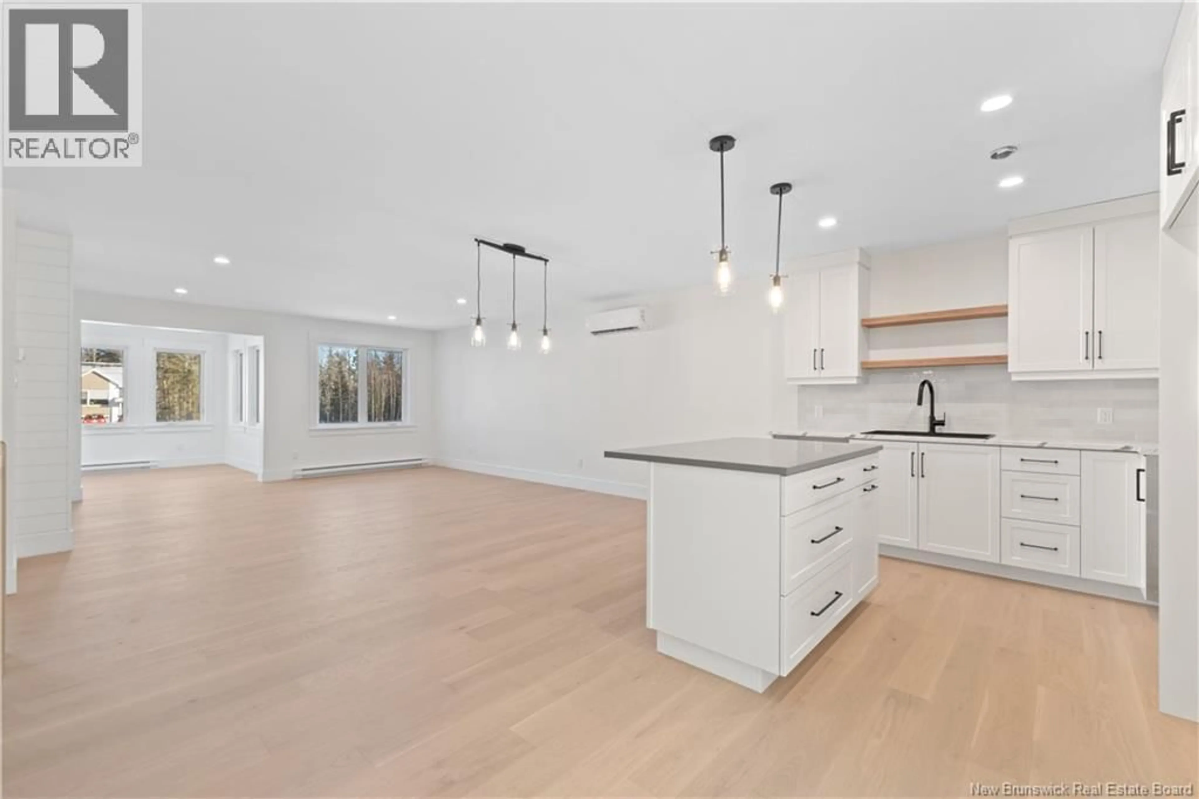 Open concept kitchen, unknown for 235 SIMONE GALLANT STREET, Shediac New Brunswick E4P2B7