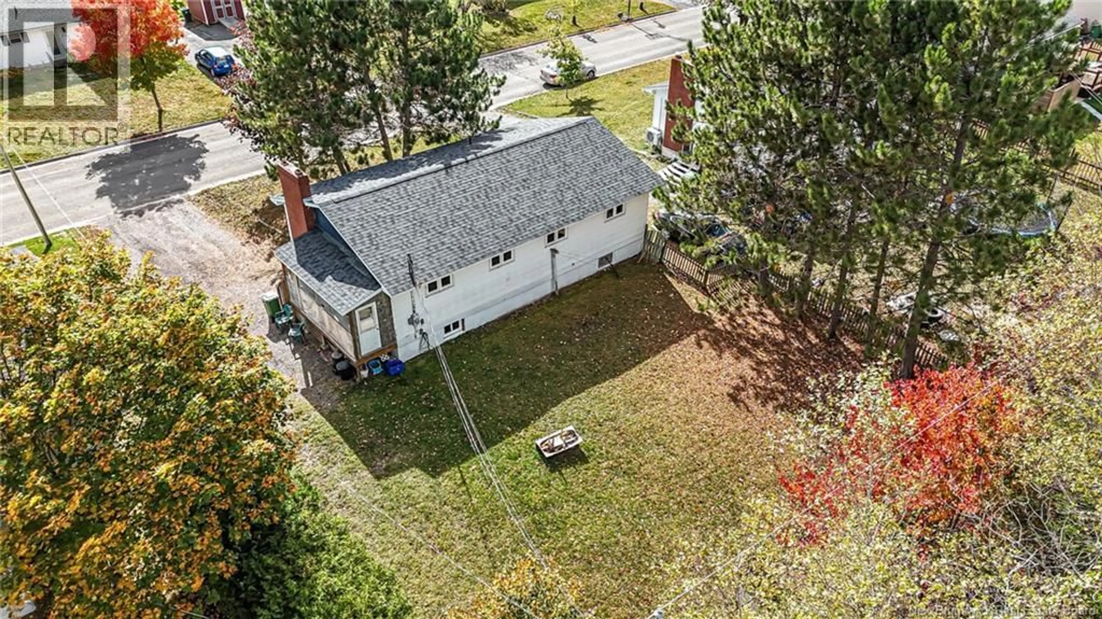 A pic from outside/outdoor area/front of a property/back of a property/a pic from drone, street for 278 BARTON CRESCENT, Fredericton New Brunswick E3A5A6