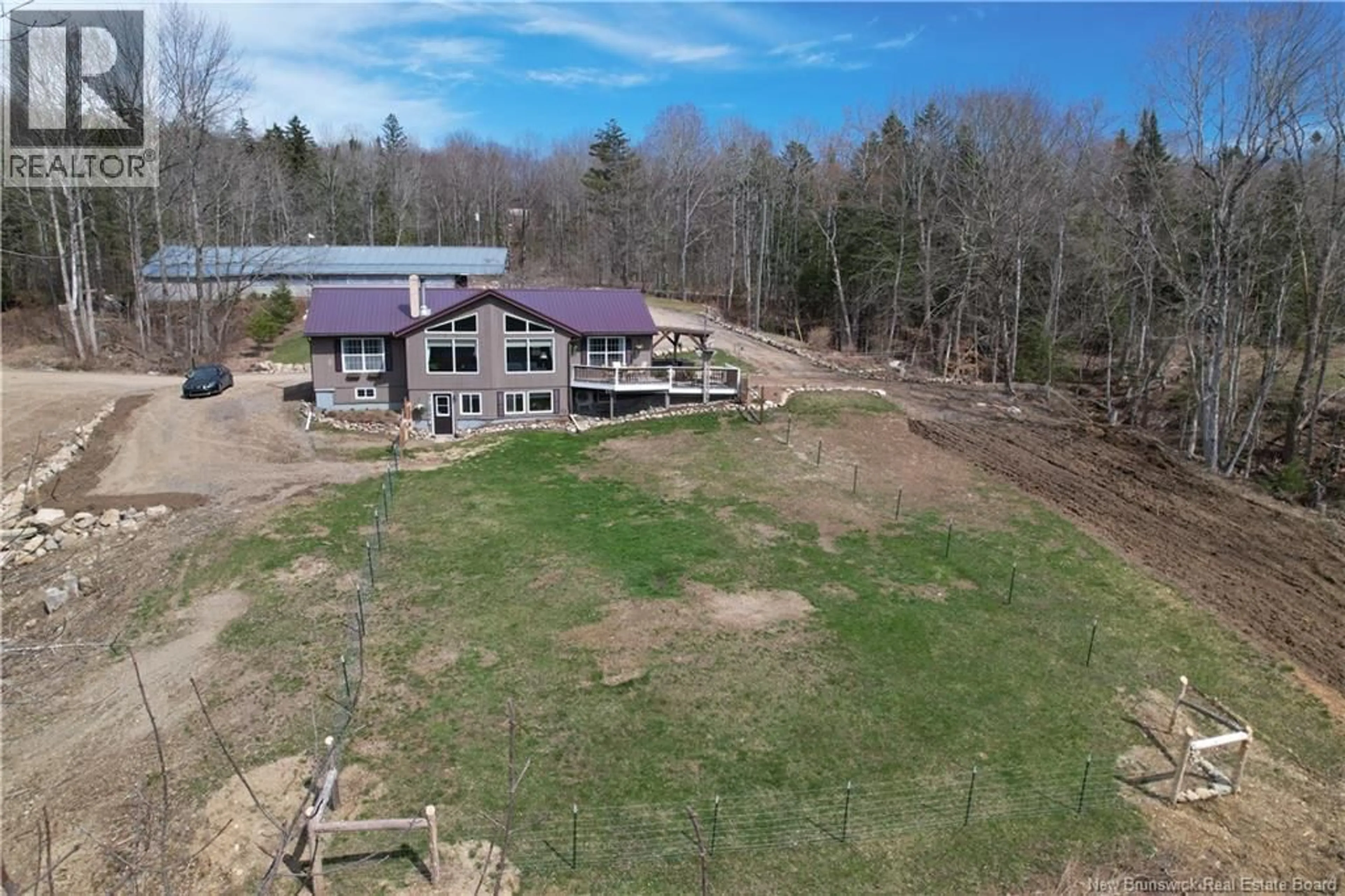 A pic from outside/outdoor area/front of a property/back of a property/a pic from drone, building for 30 STILLWATER STREET, St George New Brunswick E5C1V7
