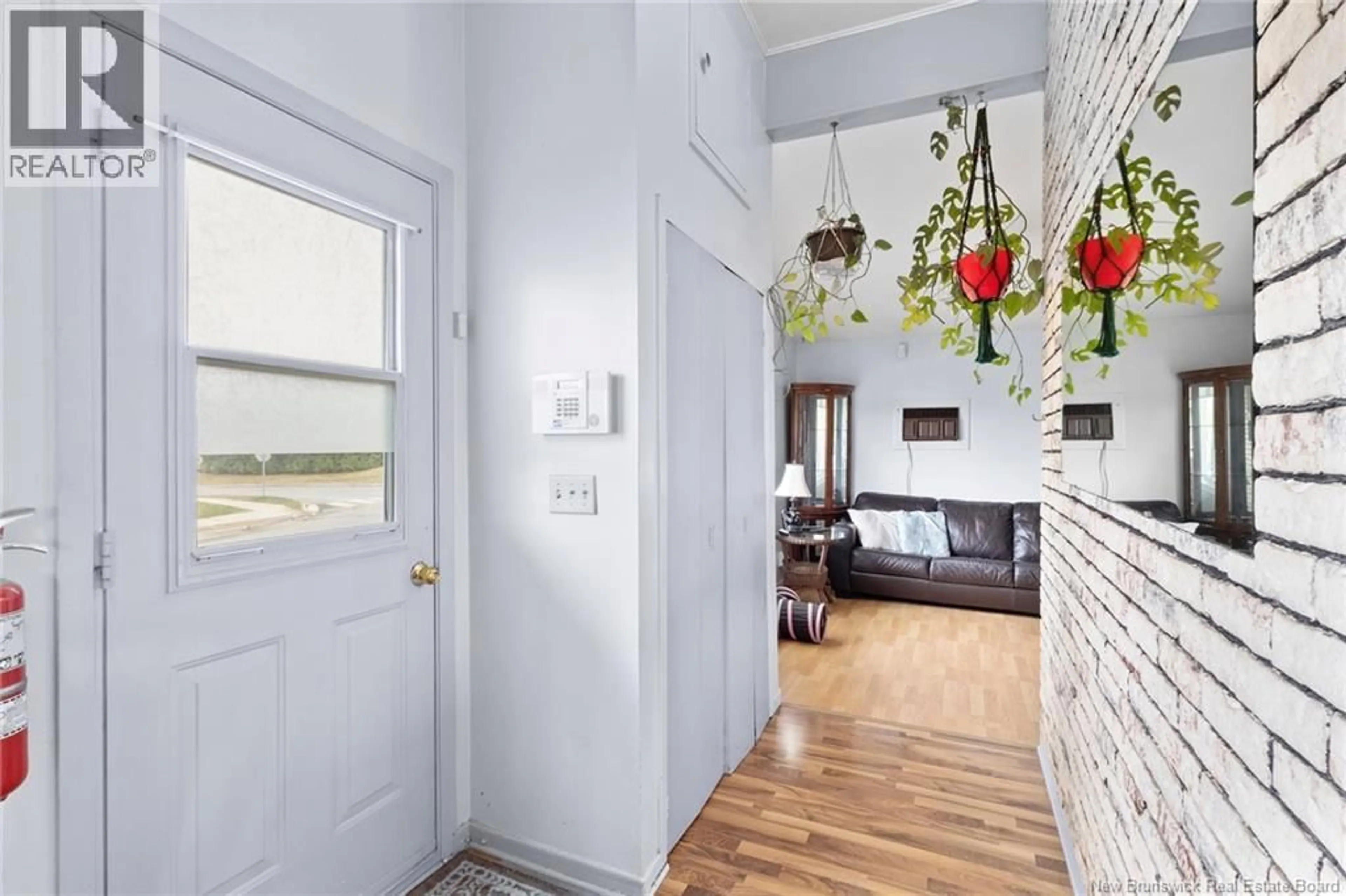 Indoor entryway for 23 HARDING DR, Nackawic New Brunswick E6G1C1