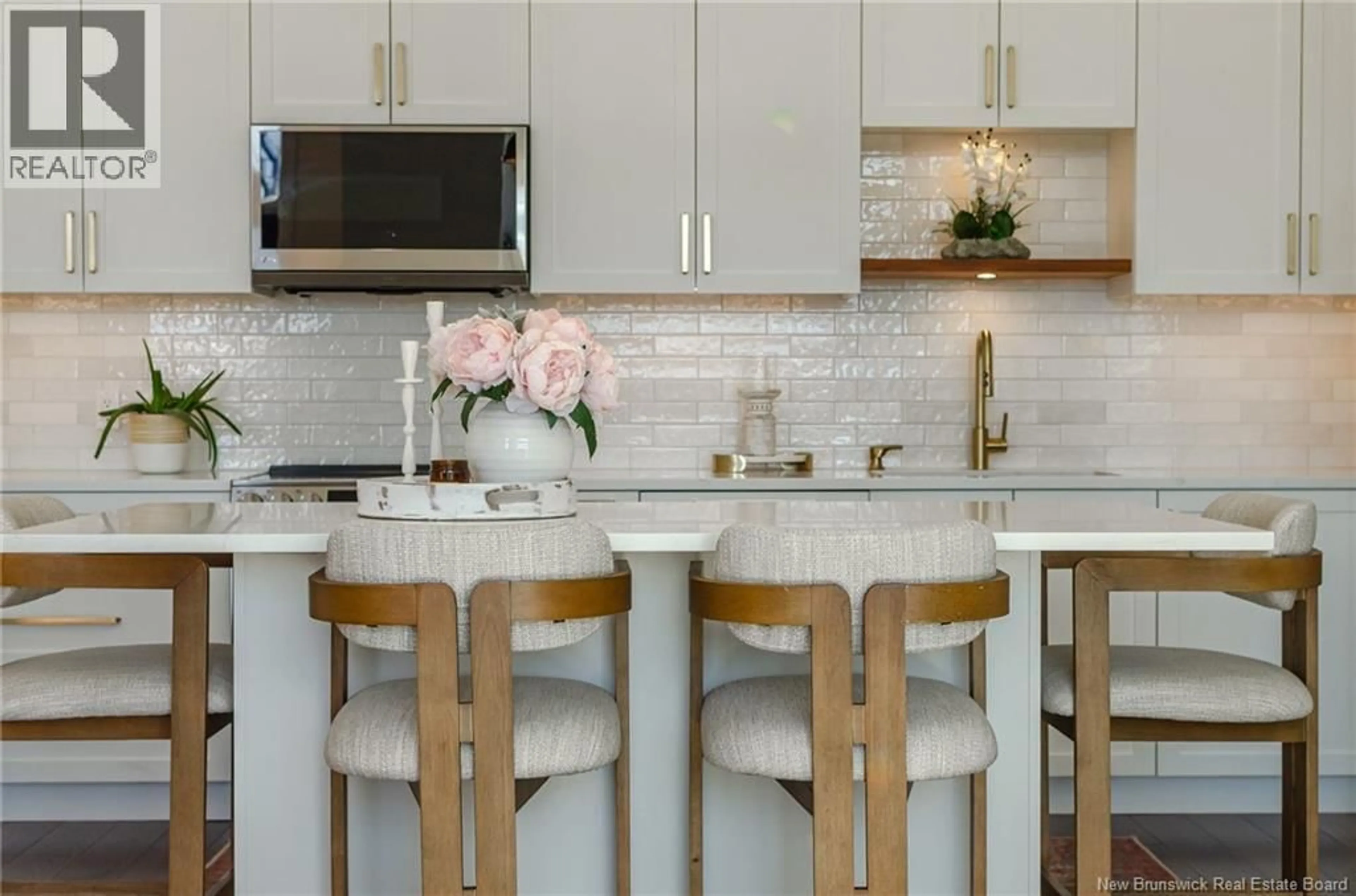 Contemporary kitchen, ceramic/tile floor for 244 WATER STREET, Saint John New Brunswick E2L0C6