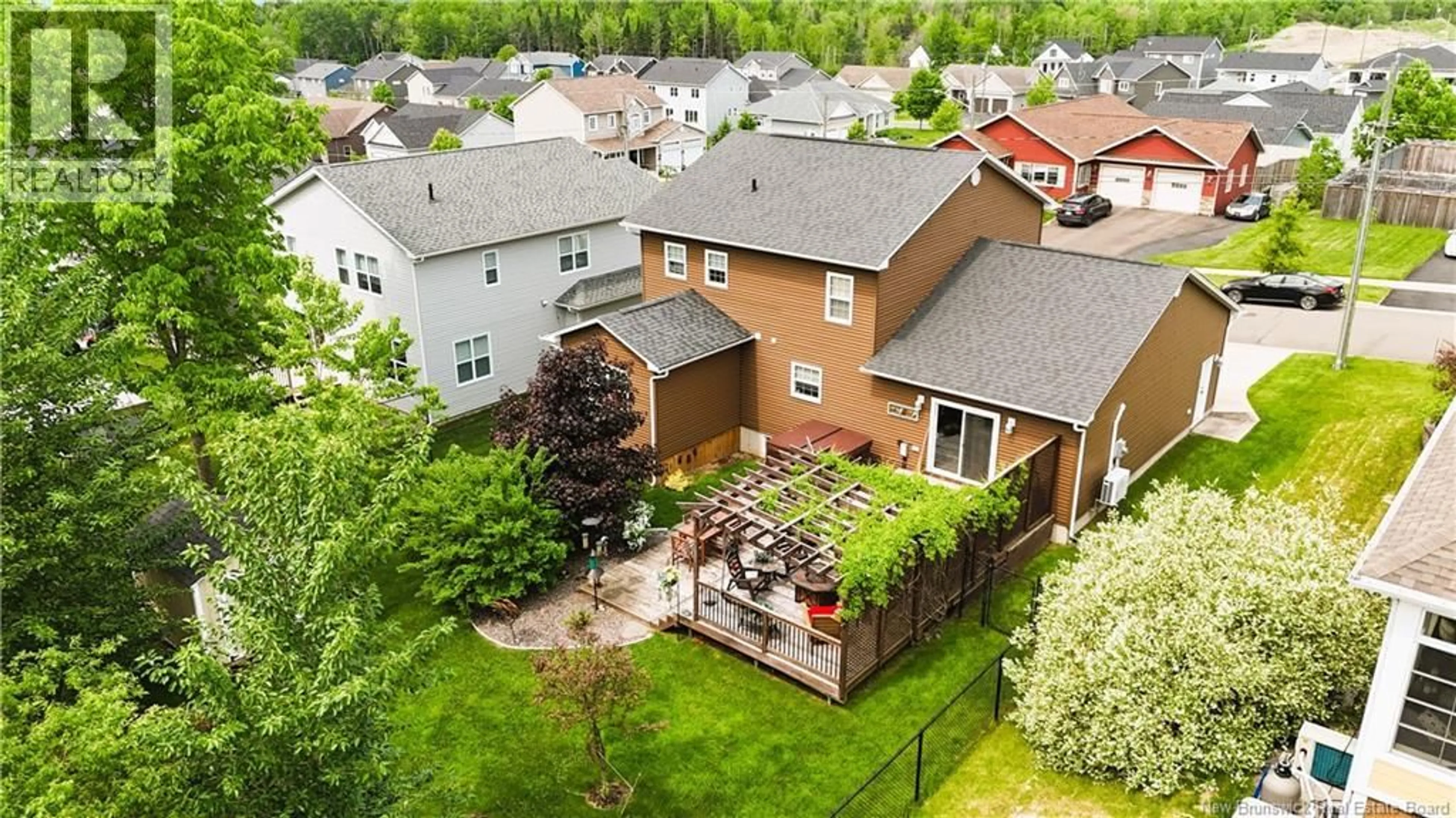 A pic from outside/outdoor area/front of a property/back of a property/a pic from drone, city buildings view from balcony for 154 MITCHELL WAYNE DRIVE, Fredericton New Brunswick E3G0B8