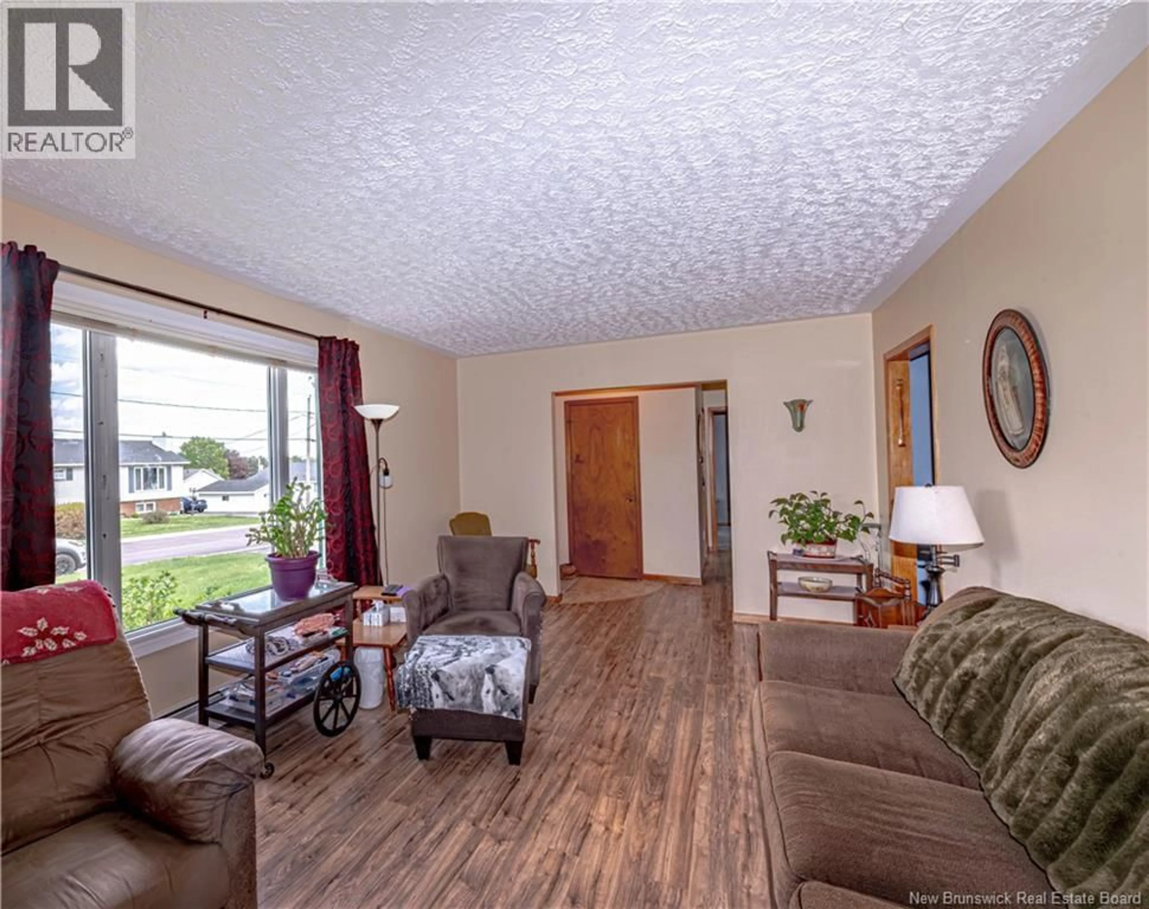 Living room with furniture, wood/laminate floor for 17 SHERWOOD AVENUE, Riverview New Brunswick E1B3X8