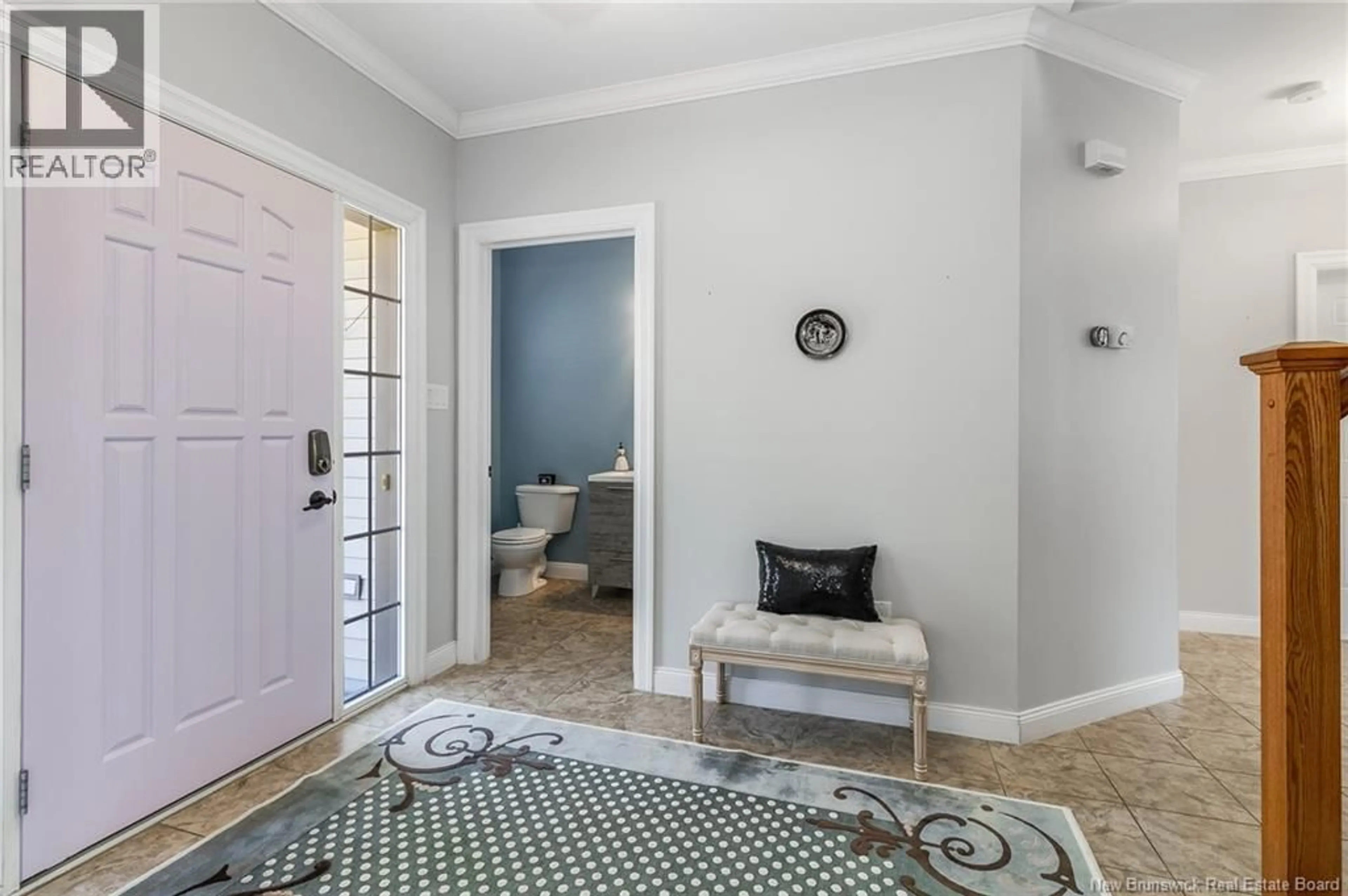 Indoor entryway for 10 JOHNSON AVENUE, Oromocto New Brunswick E2V0H6