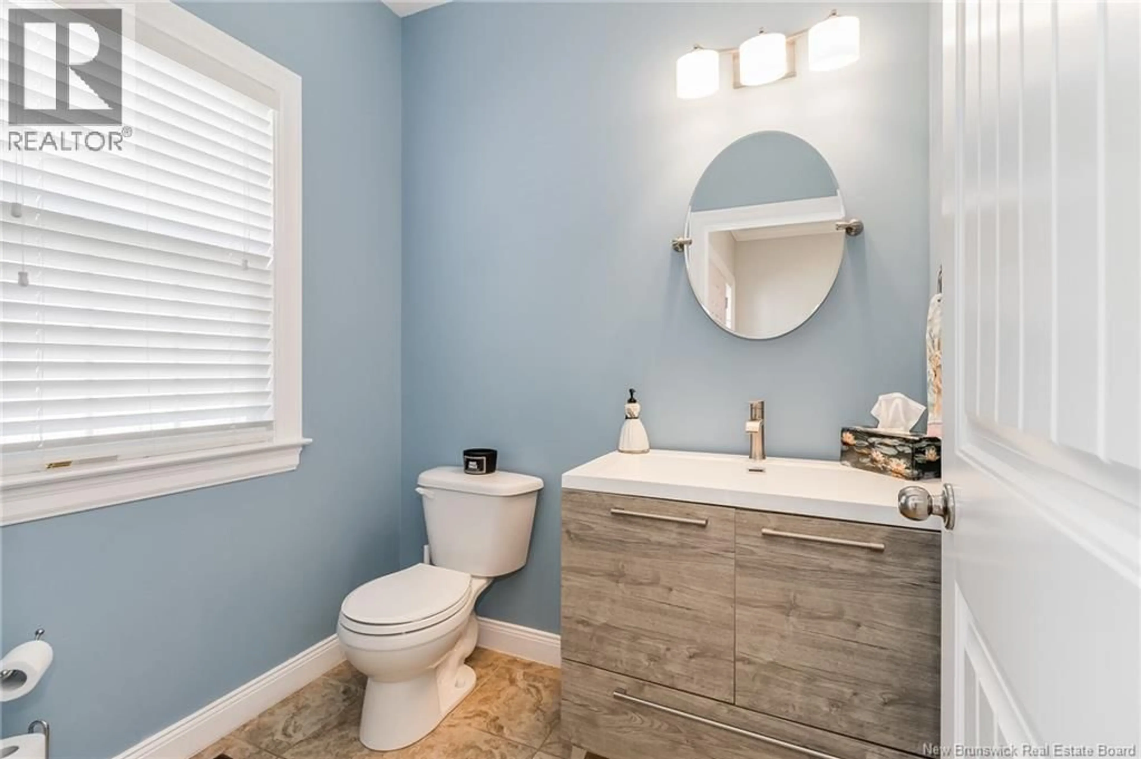 Contemporary bathroom, ceramic/tile floor for 10 JOHNSON AVENUE, Oromocto New Brunswick E2V0H6