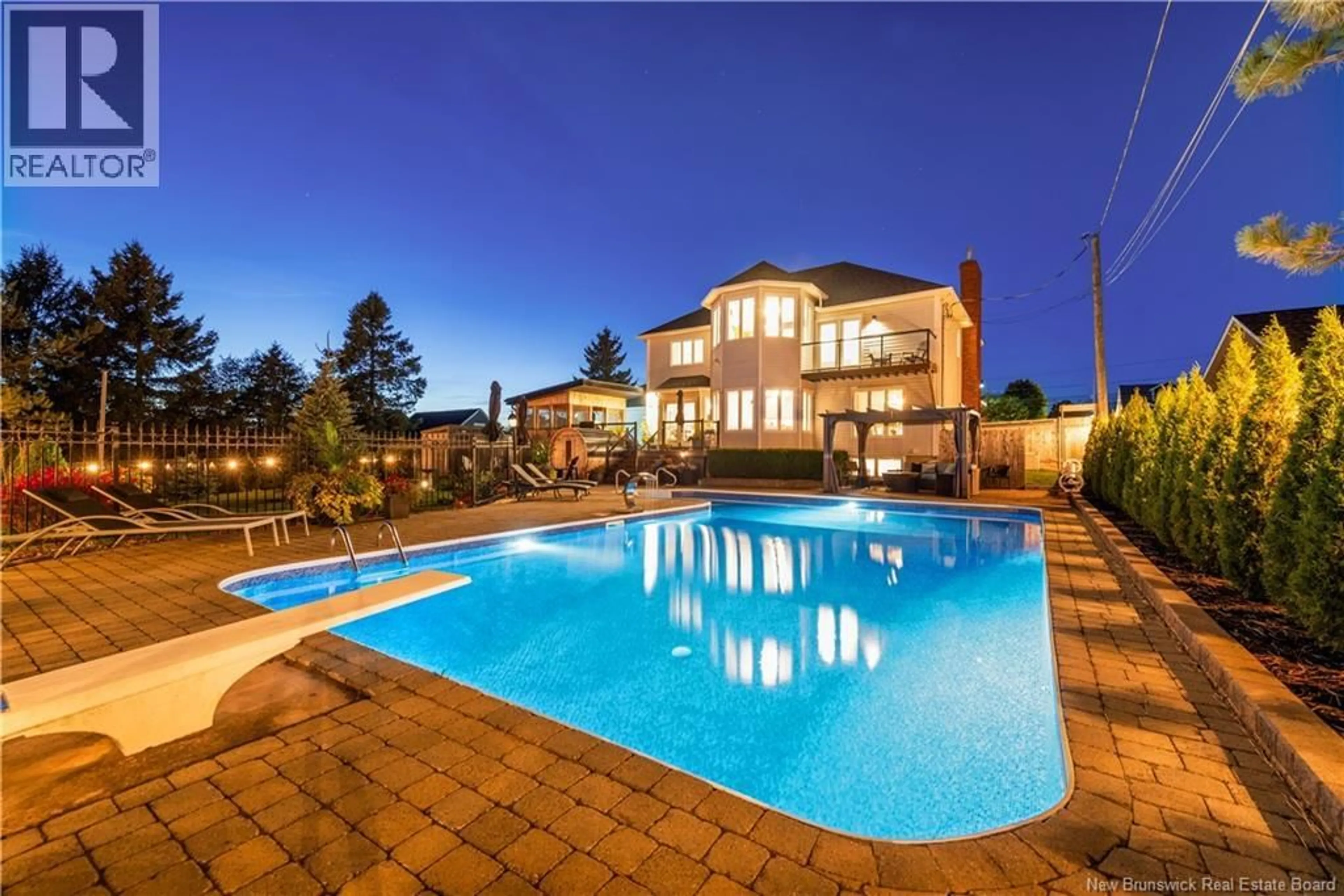 Pool for 424 SHEDIAC ROAD, Moncton New Brunswick E1A2T1