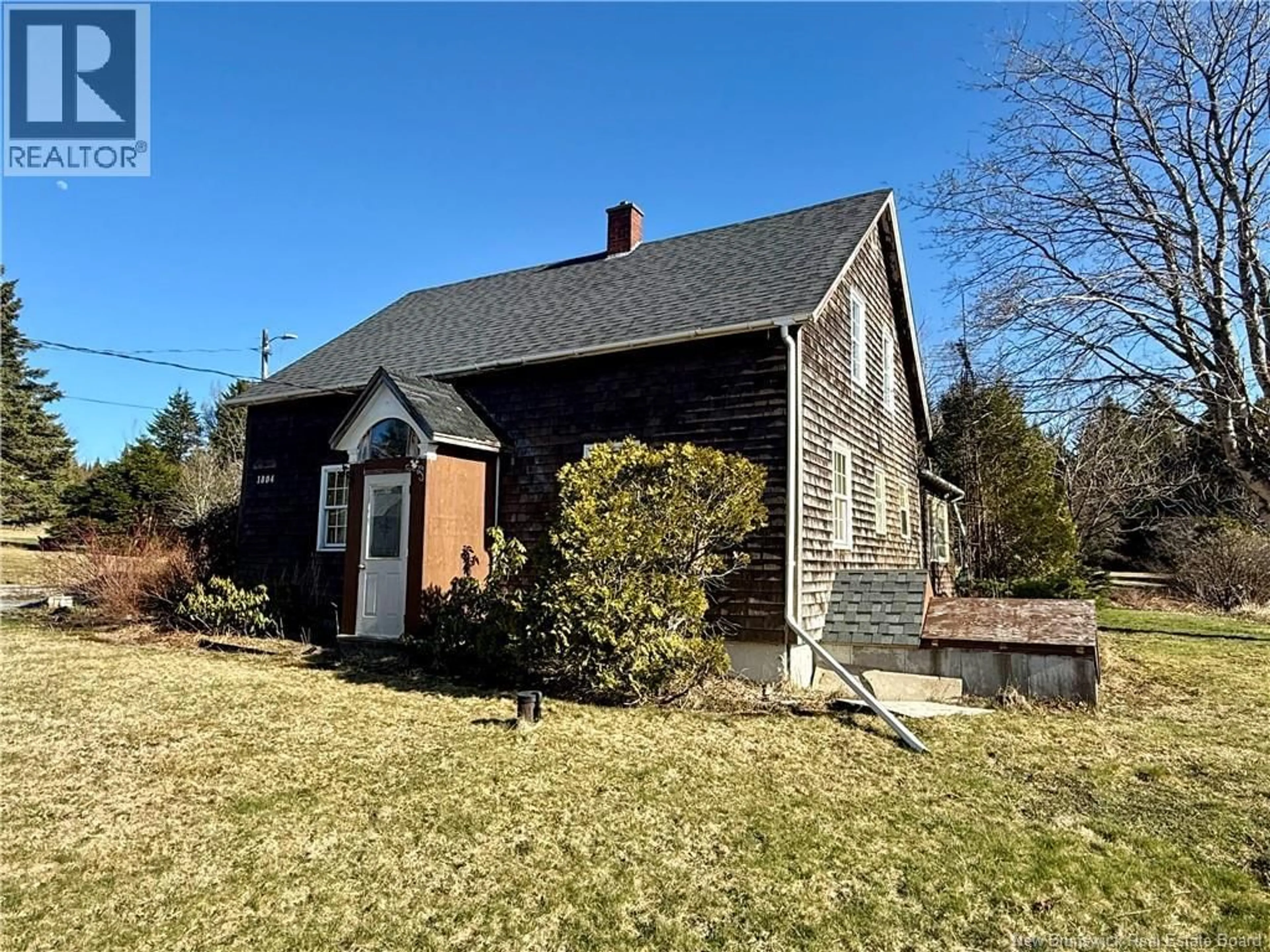 A pic from outside/outdoor area/front of a property/back of a property/a pic from drone, street for 1804 ROUTE 111, Bains Corner New Brunswick E5R1P9