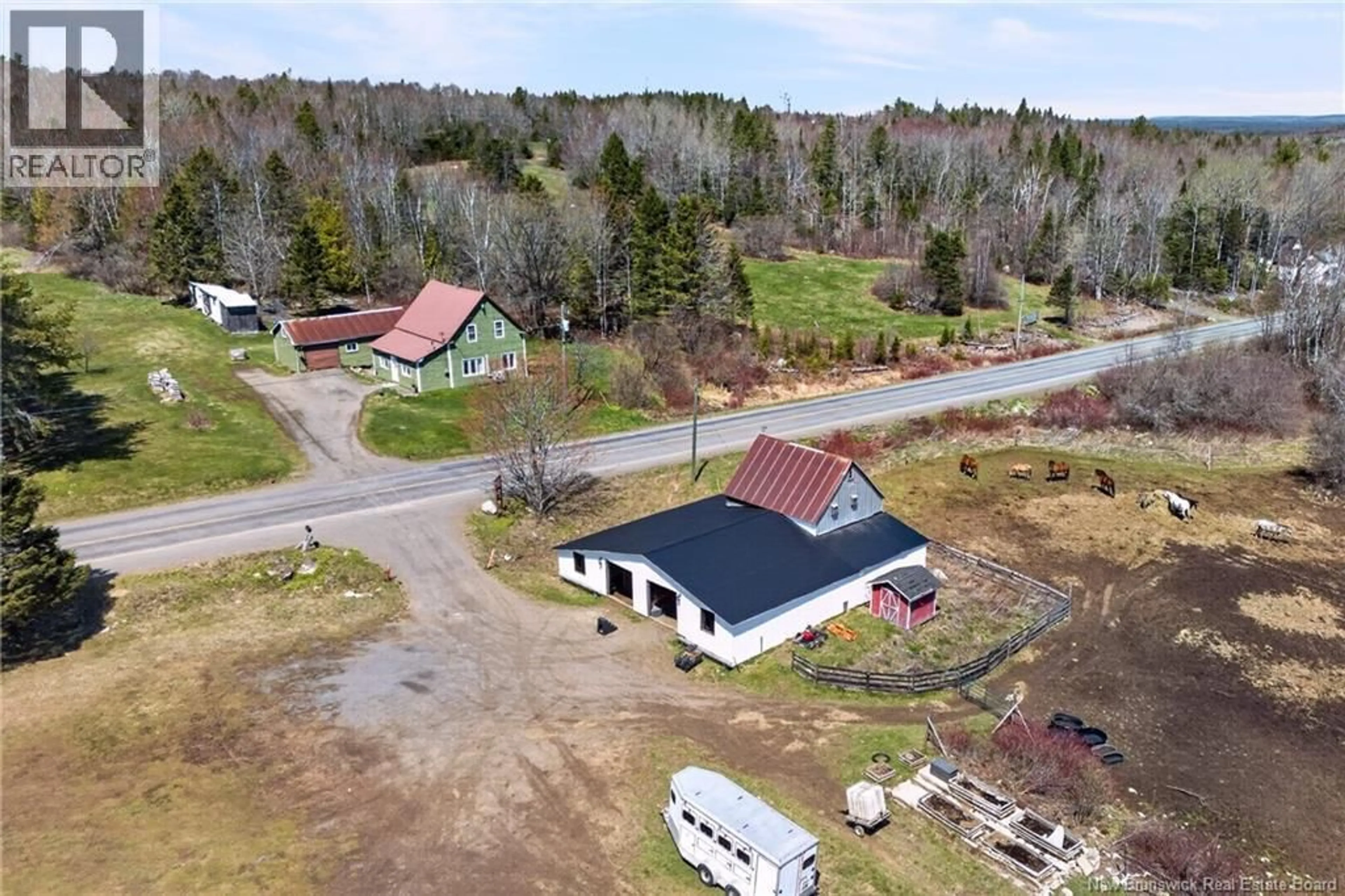 A pic from outside/outdoor area/front of a property/back of a property/a pic from drone, unknown for 1602 ROUTE 635, Harvey New Brunswick E6K1C2