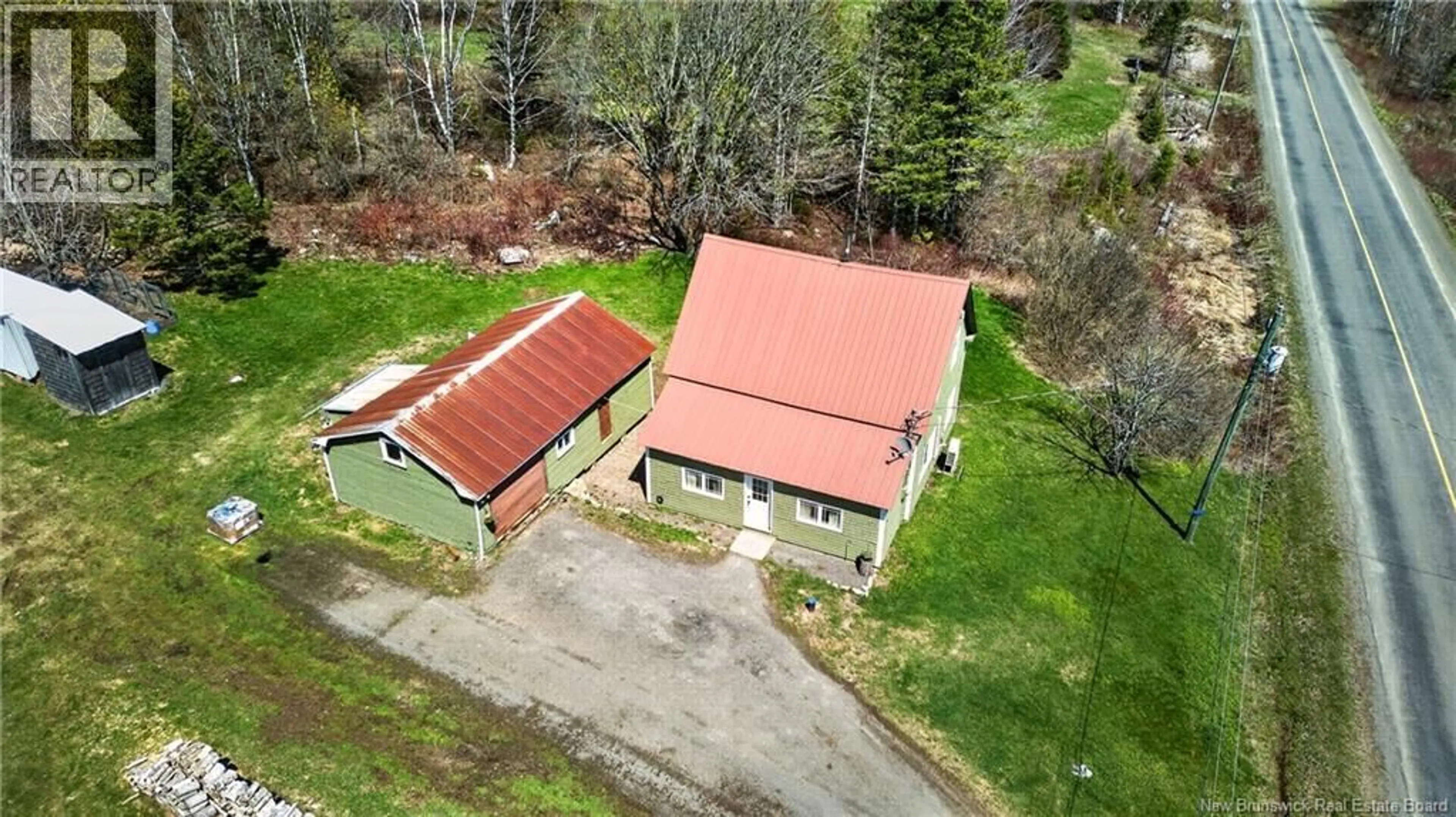 A pic from outside/outdoor area/front of a property/back of a property/a pic from drone, building for 1602 ROUTE 635, Harvey New Brunswick E6K1C2
