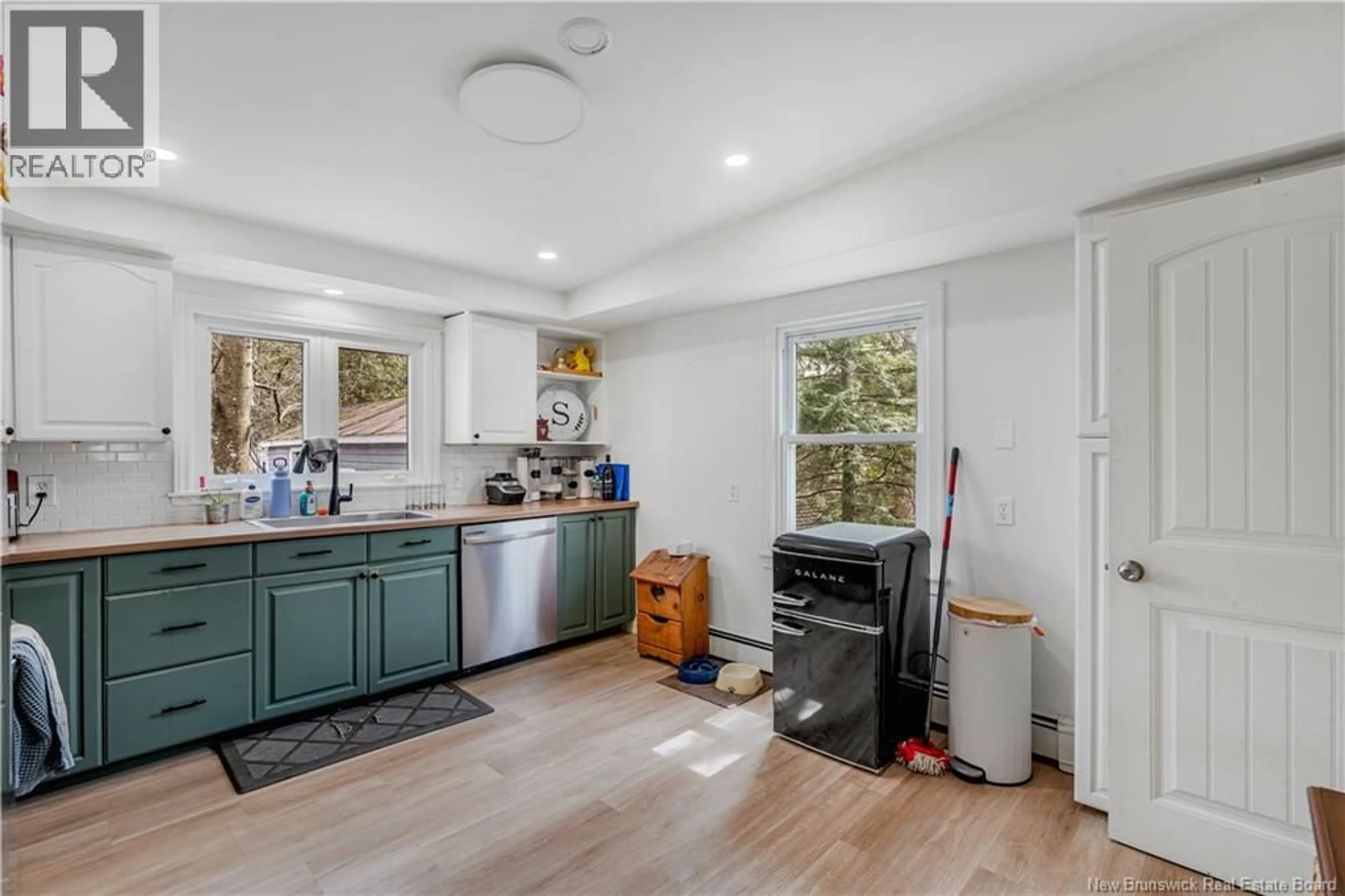 Open concept kitchen, unknown for 285 WINSLOW STREET, Fredericton New Brunswick E3B2A3