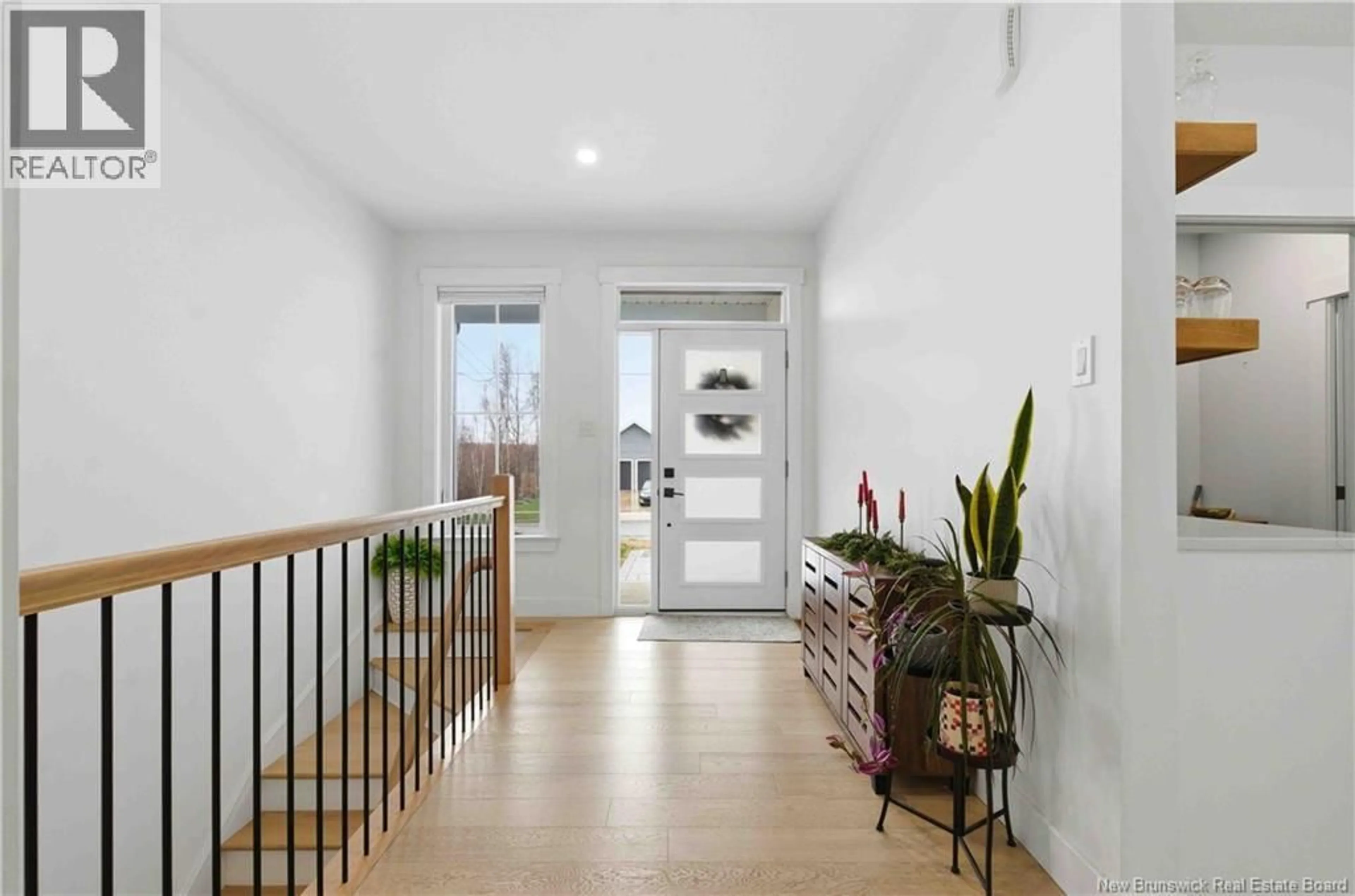 Indoor entryway for 188 MITCHELL WAYNE DRIVE, Fredericton New Brunswick E3G0B8