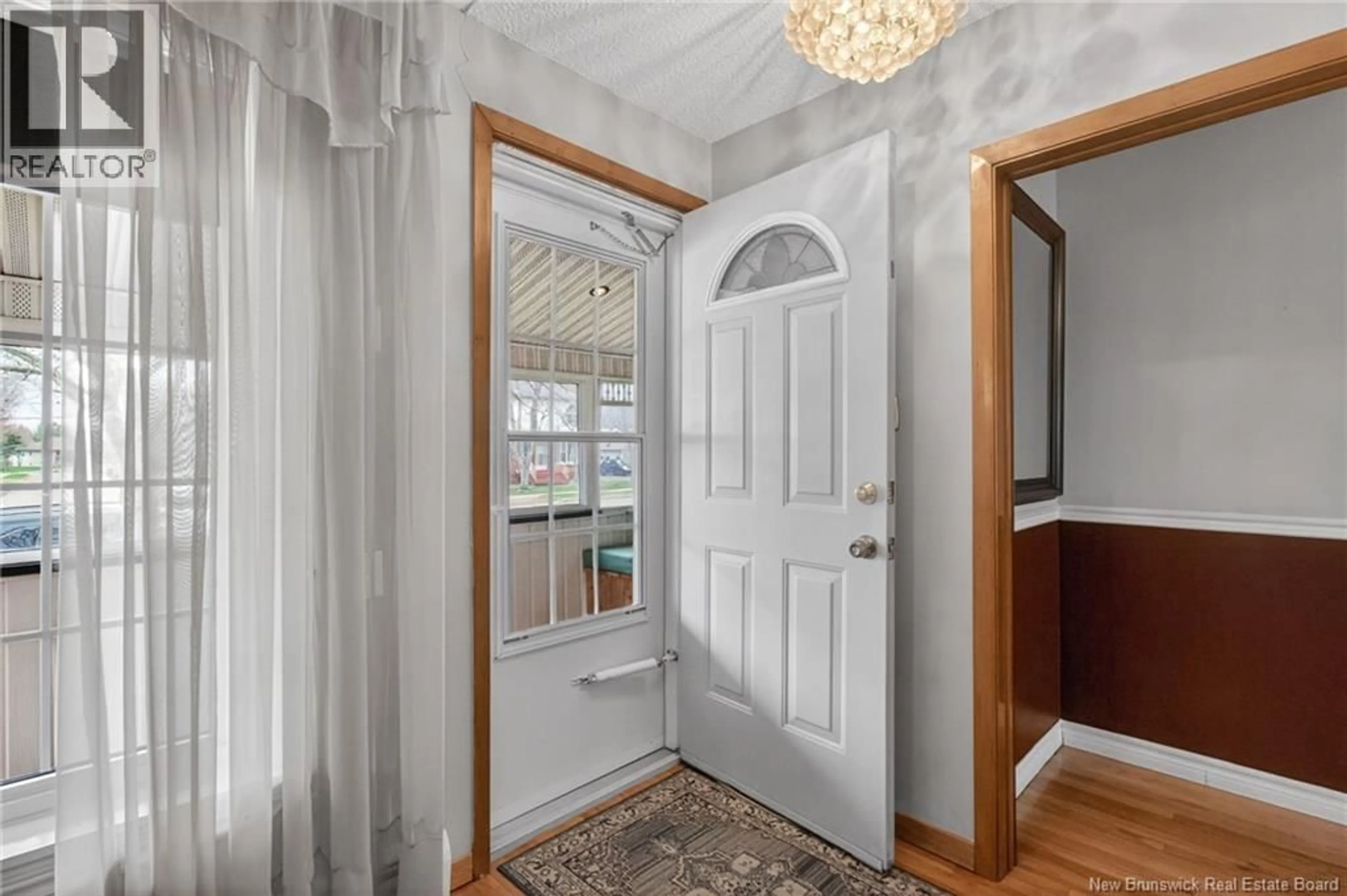 Indoor entryway for 197 AYER AVENUE, Moncton New Brunswick E1C8H1