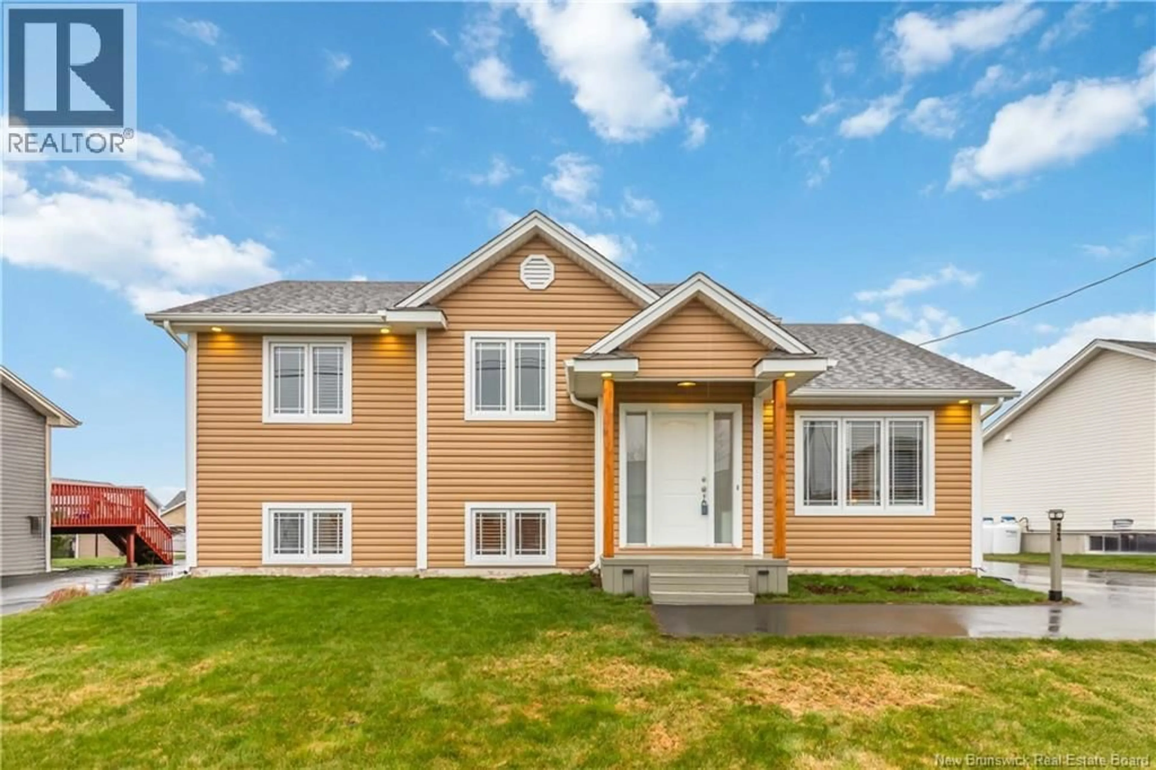 Home with vinyl exterior material, street for 22 JOCELYNE, Shediac New Brunswick E4P0K9