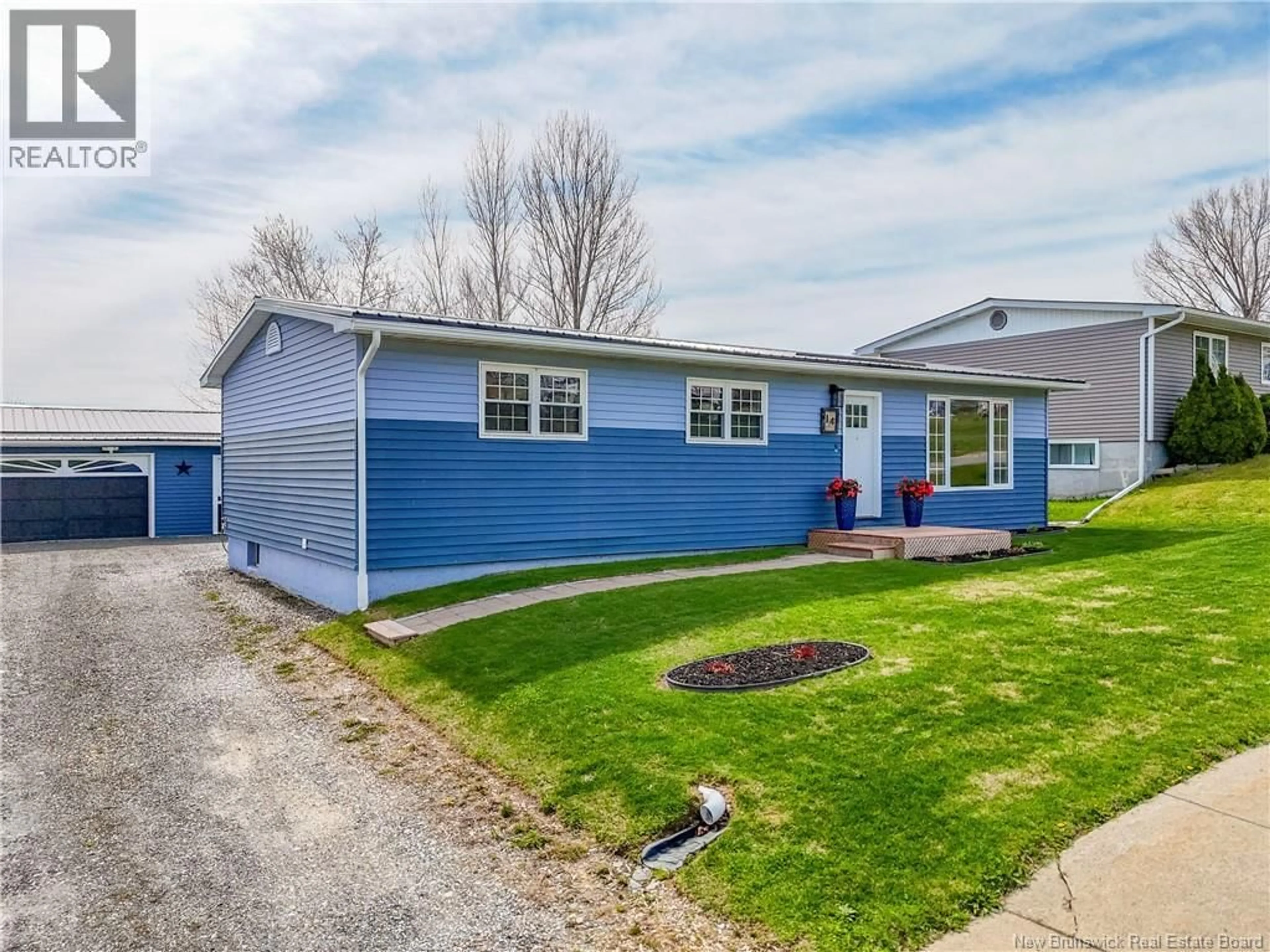 Home with vinyl exterior material, street for 14 PUGSLEY STREET, Nackawic New Brunswick E6G1B2