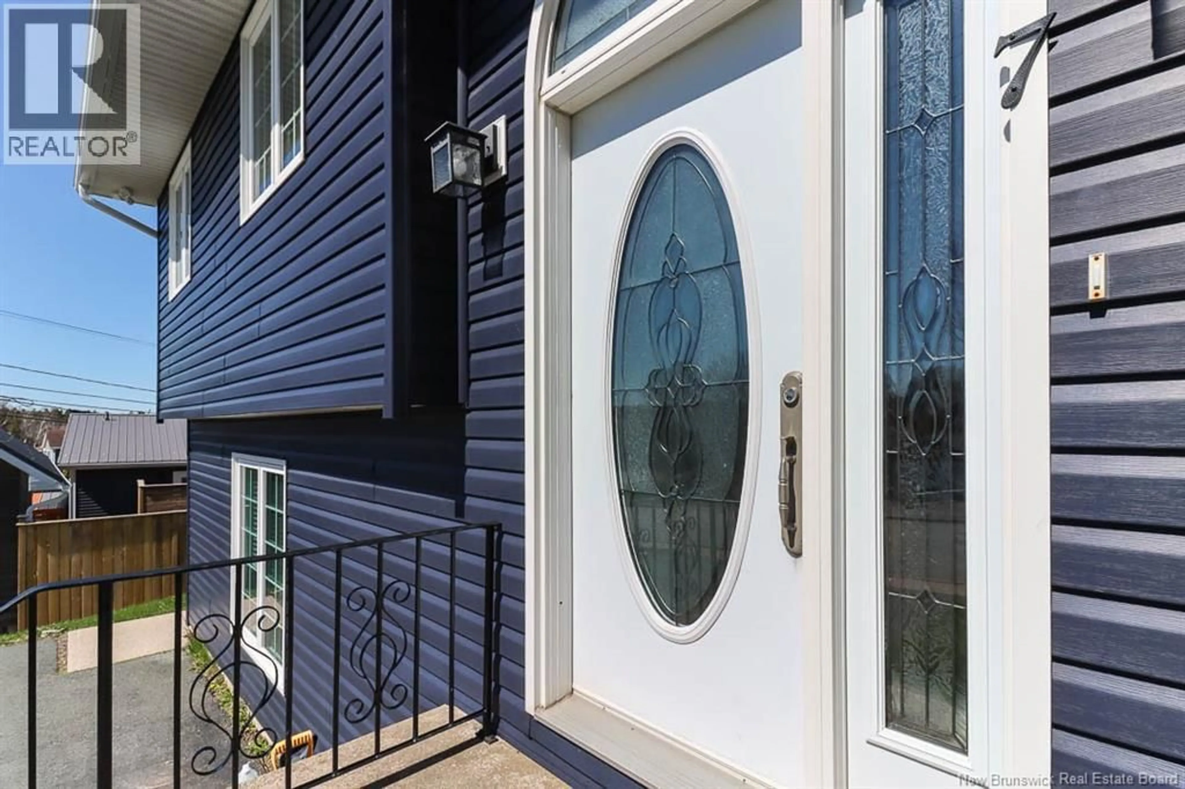 Home with vinyl exterior material, street for 7 DALILA COURT, Saint John New Brunswick E2M5P9