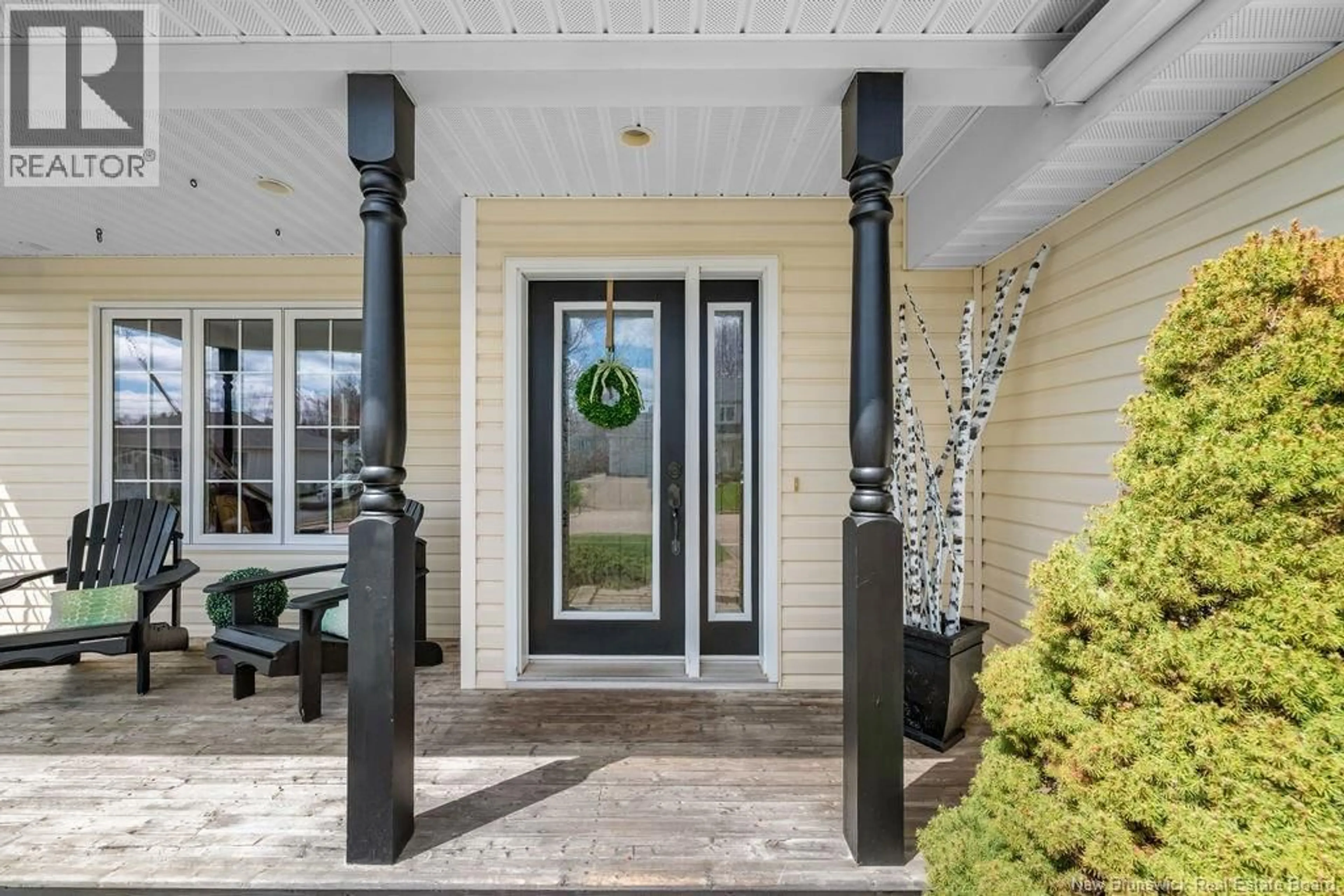 Indoor entryway for 987 BARACHOIS STREET, Dieppe New Brunswick E1A7E4