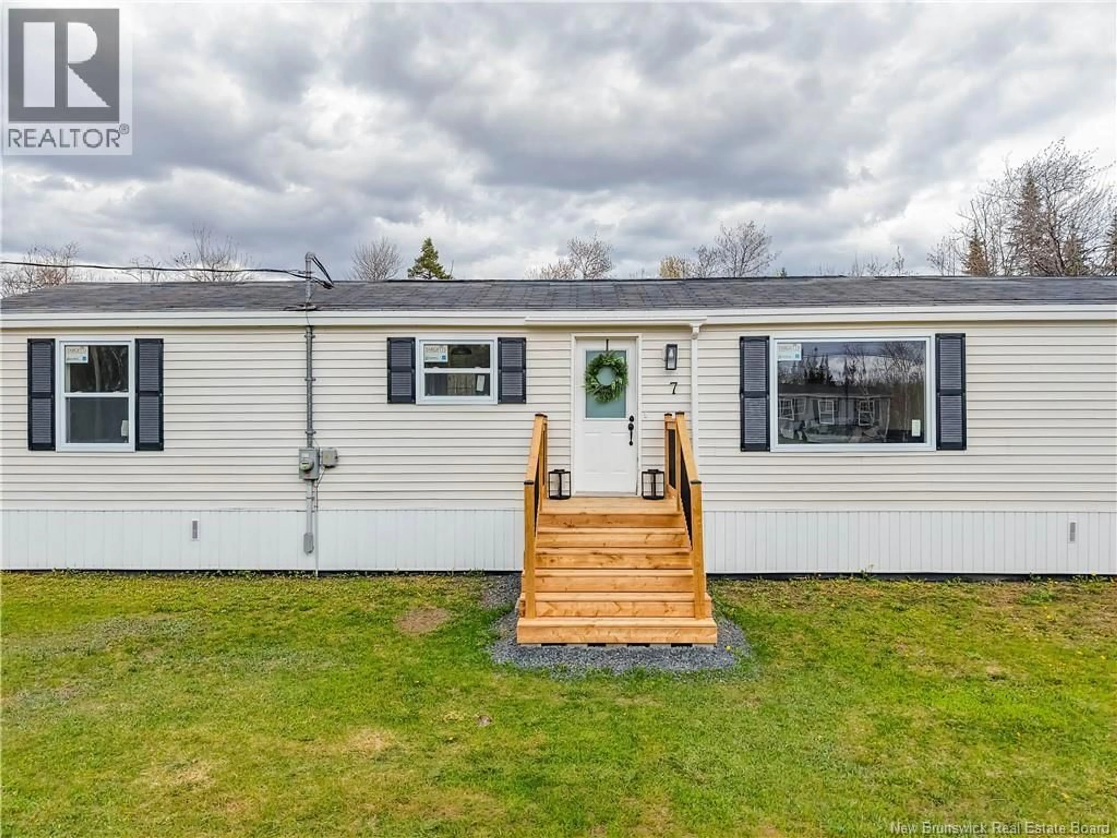 Home with vinyl exterior material, unknown for 7 CLARA STREET, Rusagonis New Brunswick E3B0M3