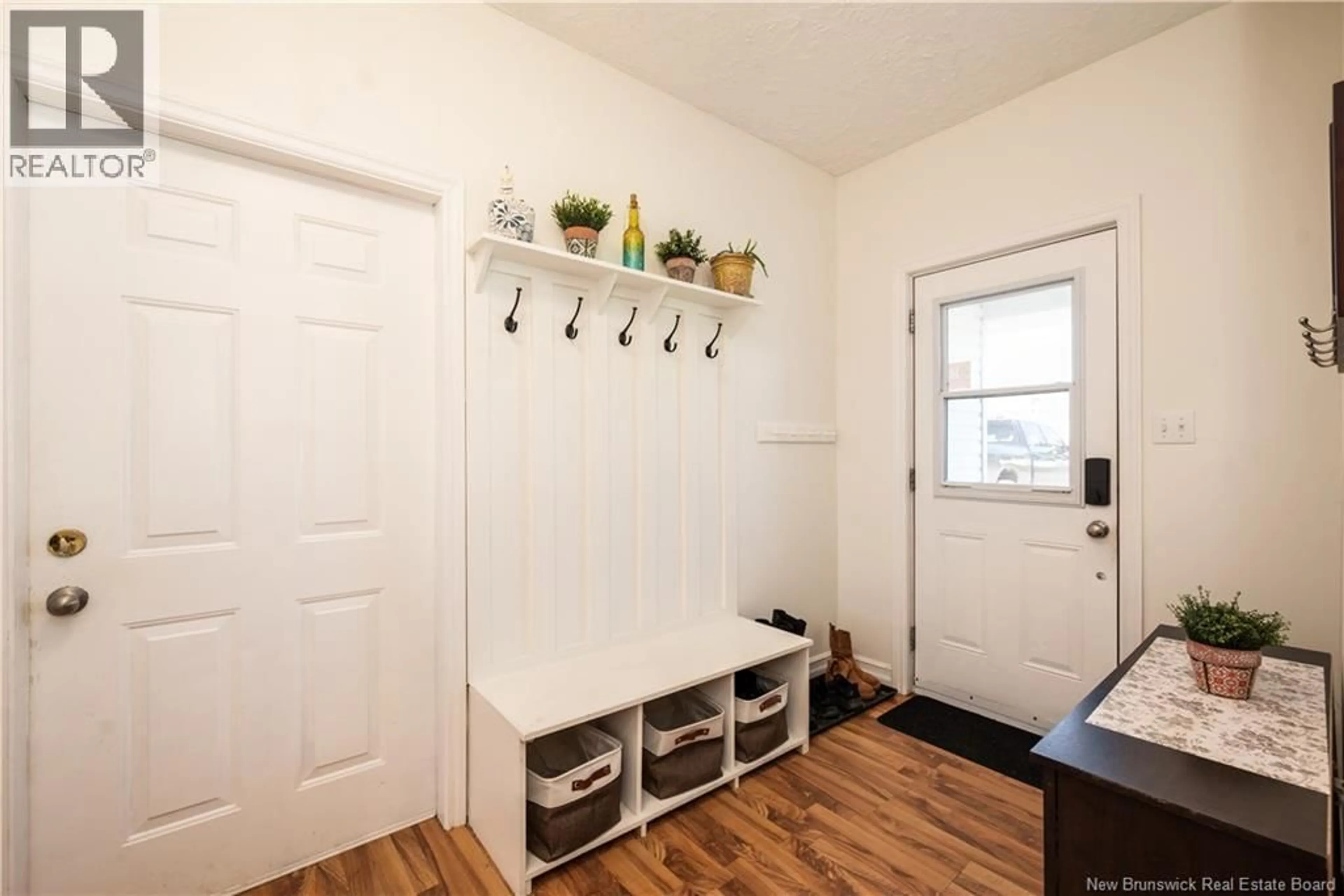 Indoor entryway for 24 DELONG DRIVE, Salisbury New Brunswick E4J2B5