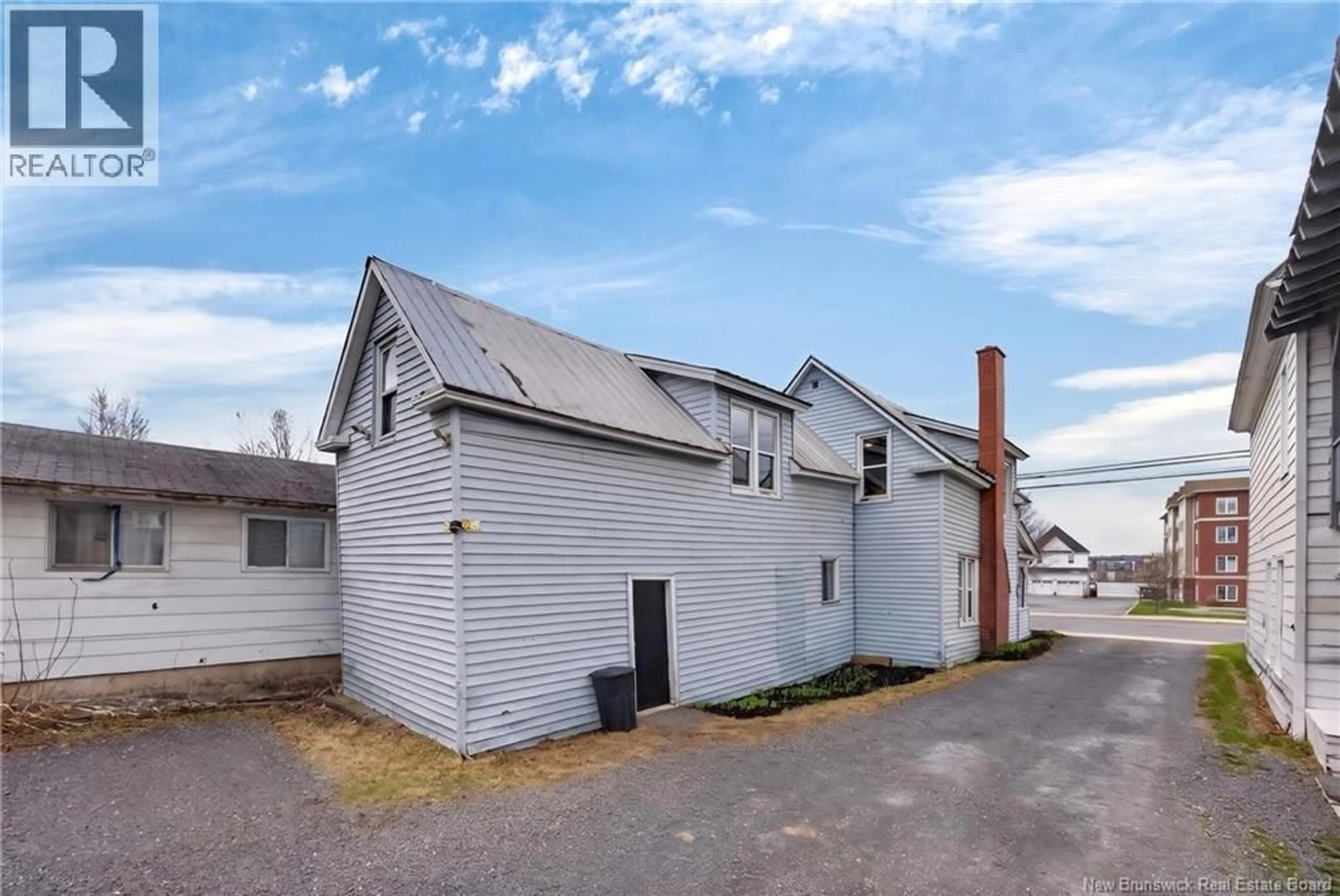 A pic from outside/outdoor area/front of a property/back of a property/a pic from drone, building for 707 UNION, Devon New Brunswick E3A3N9