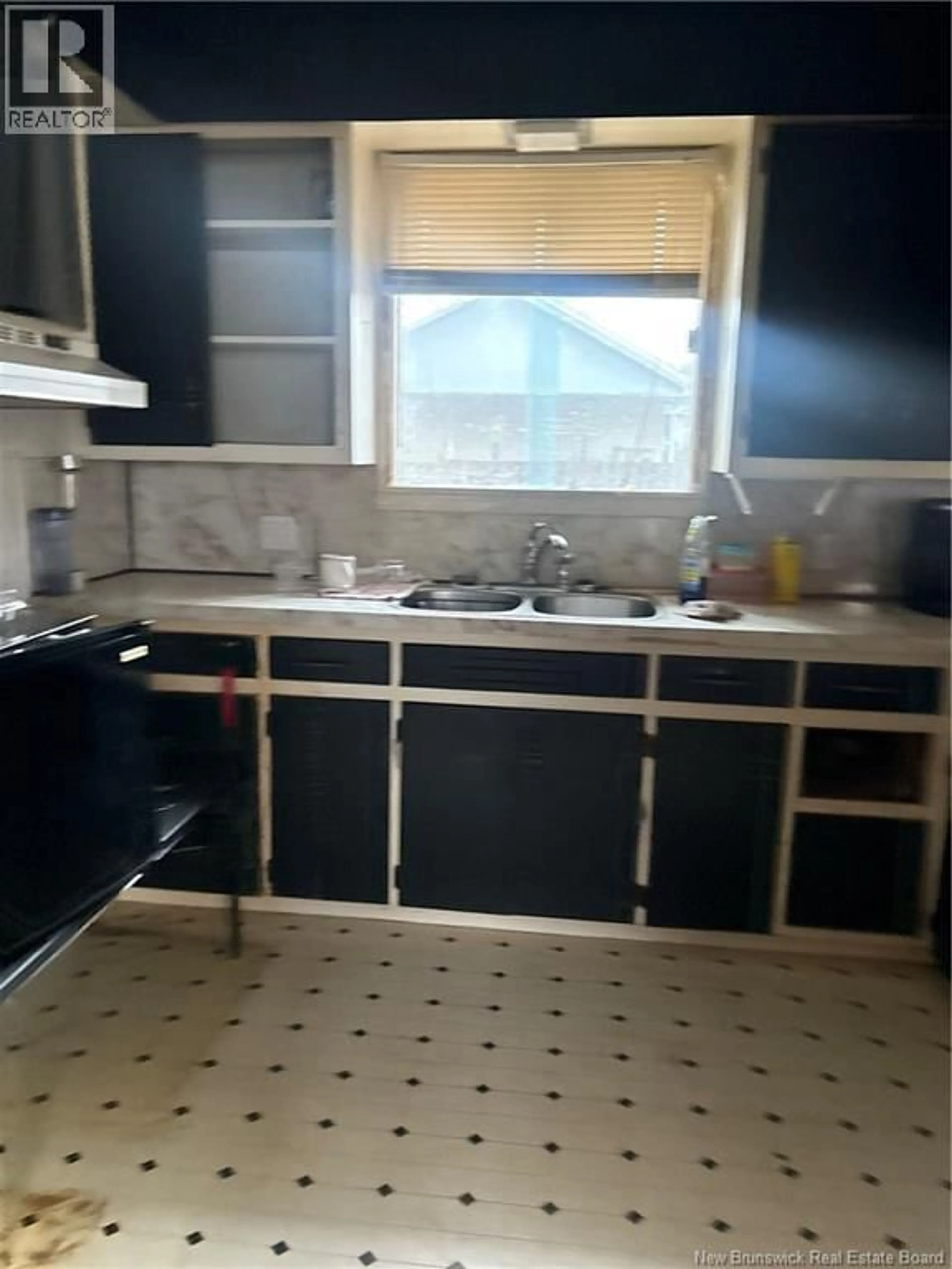 Standard kitchen, unknown for 7 MURRAY STREET, Miramichi New Brunswick E1N1Y5