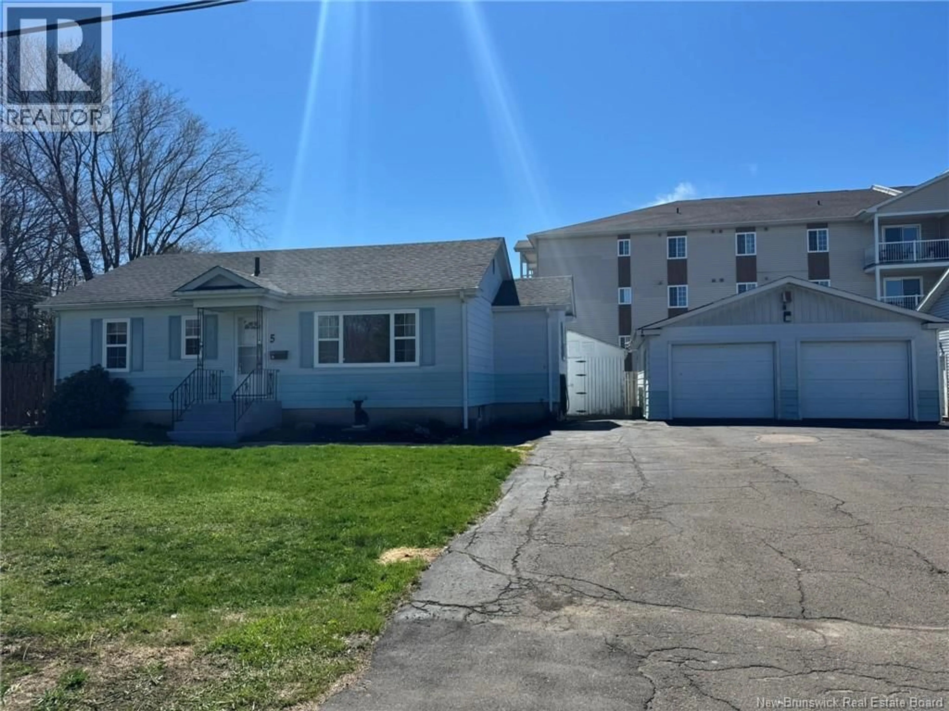Unknown for 5 WENTWORTH DRIVE, Riverview New Brunswick E1B2T4