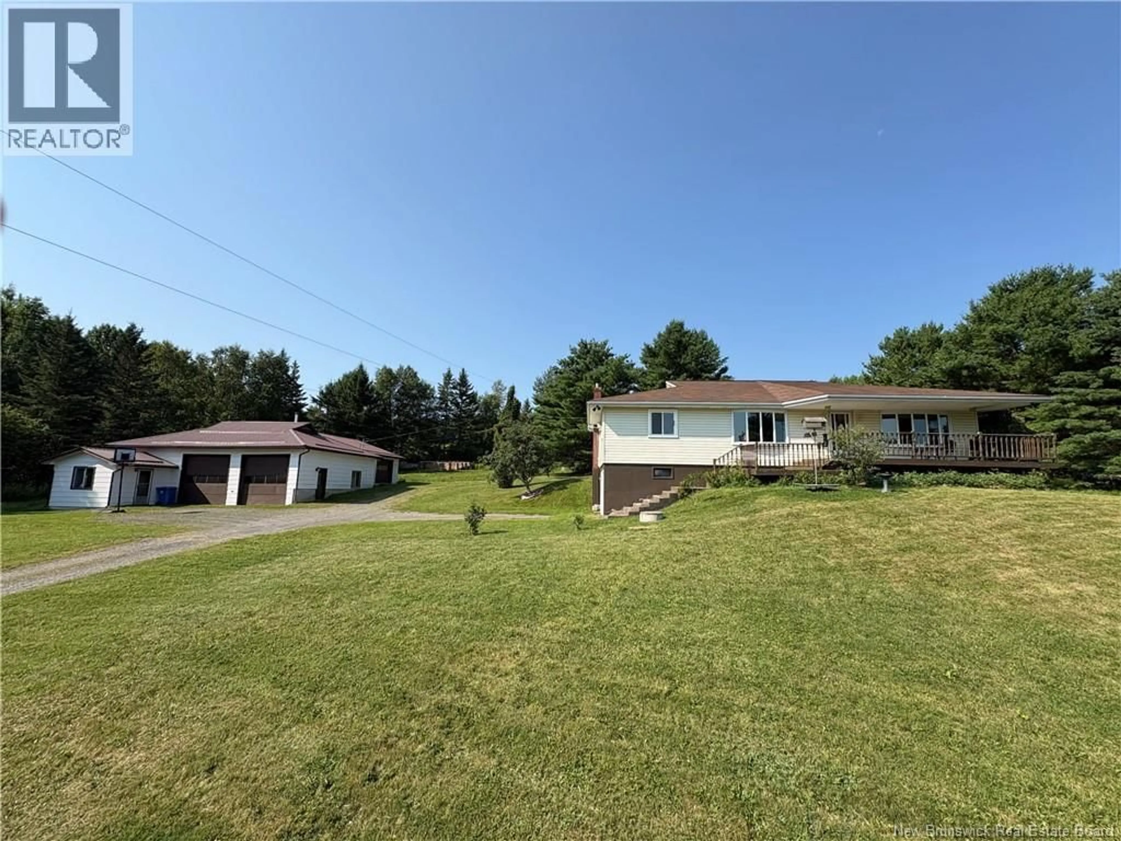 A pic from outside/outdoor area/front of a property/back of a property/a pic from drone, water/lake/river/ocean view for 596 165 ROUTE, Riceville New Brunswick E7N2Z1