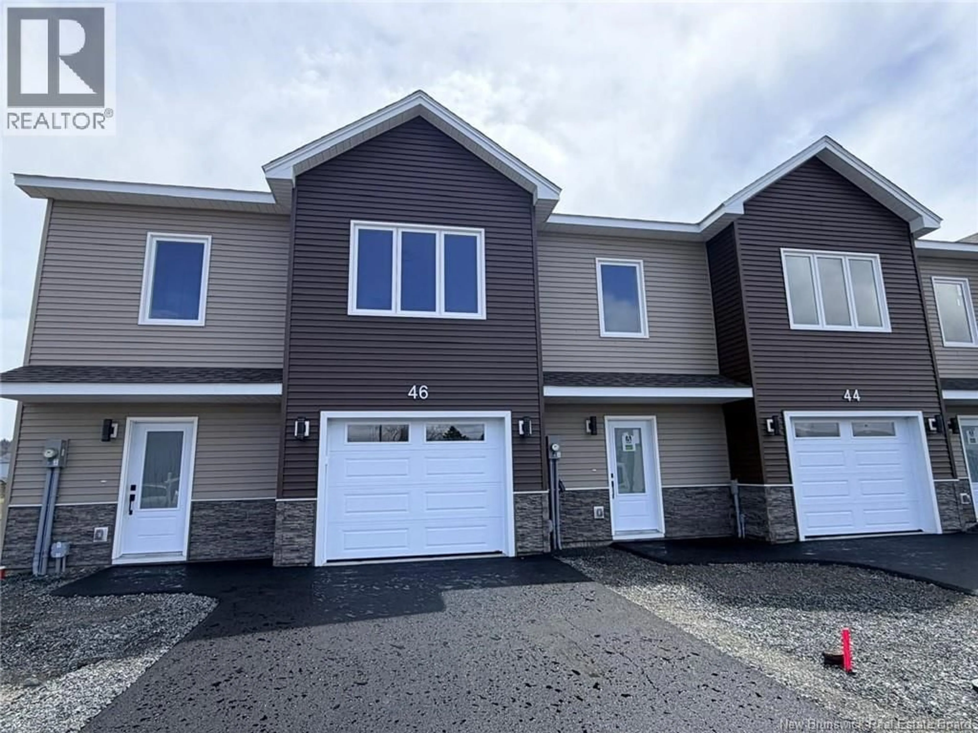 Home with vinyl exterior material, street for 44 OCEAN DRIVE, Saint John New Brunswick E2P1G4